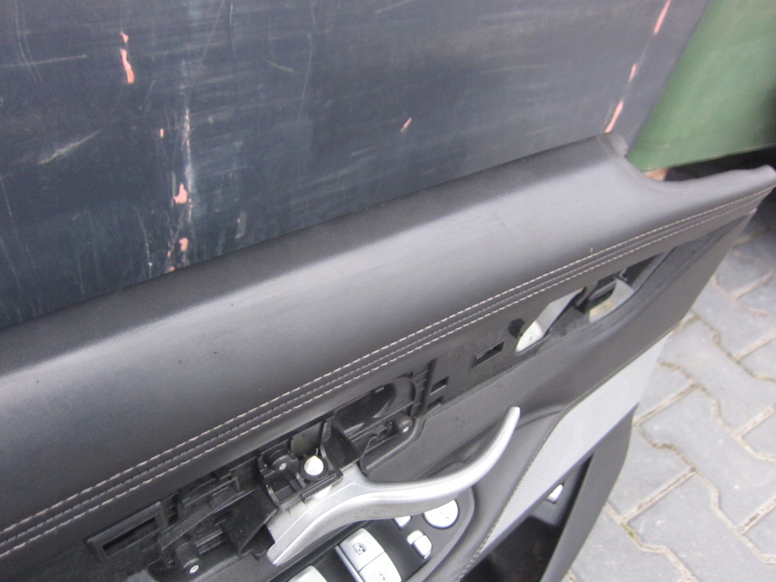 BMW 7 G12 side door driver´s upholstery left front black leather 9661986