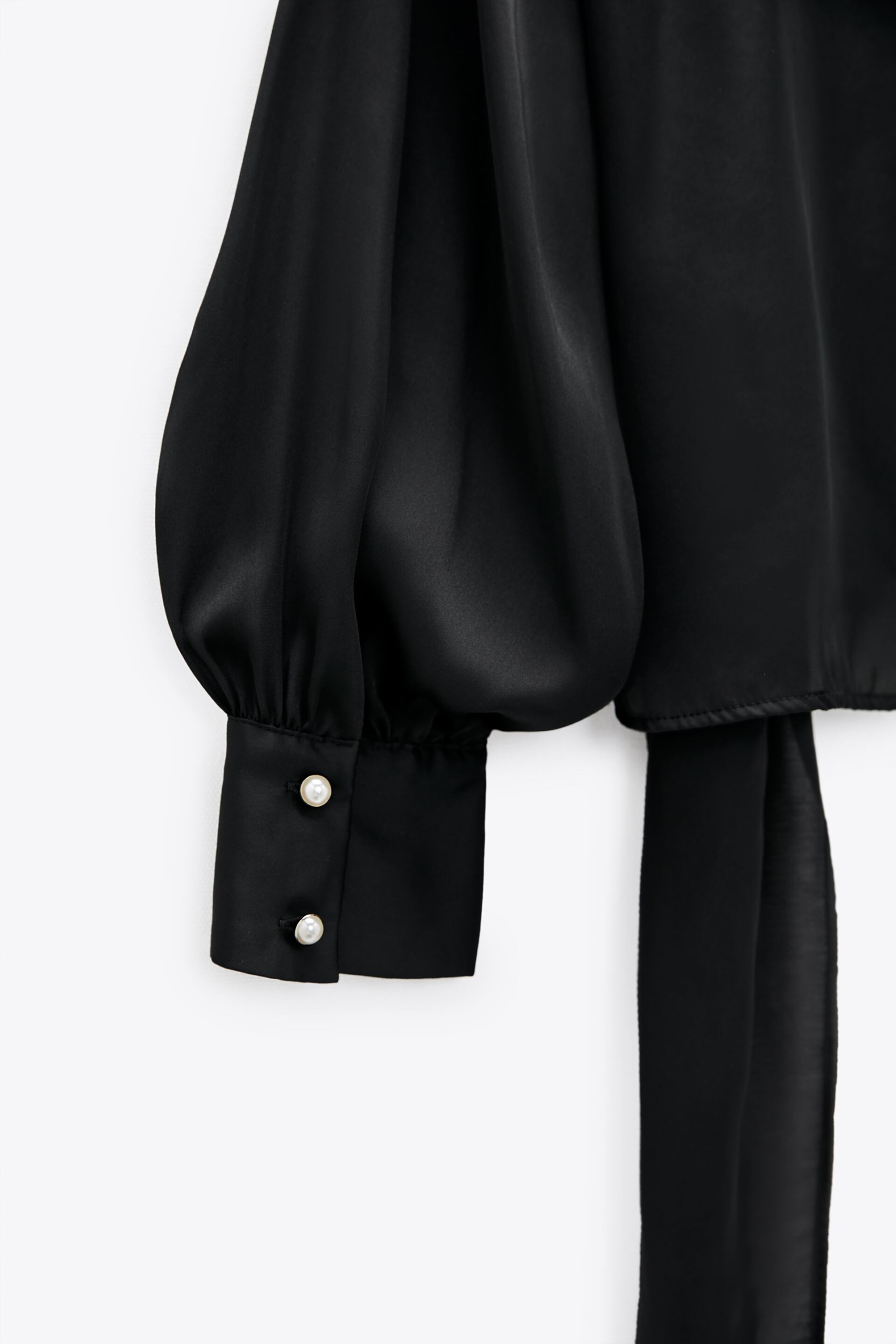 ZARA __ST1 BLUZKA ELEGANCKA KOPOERTOWA SATYNA __L Fason luźny