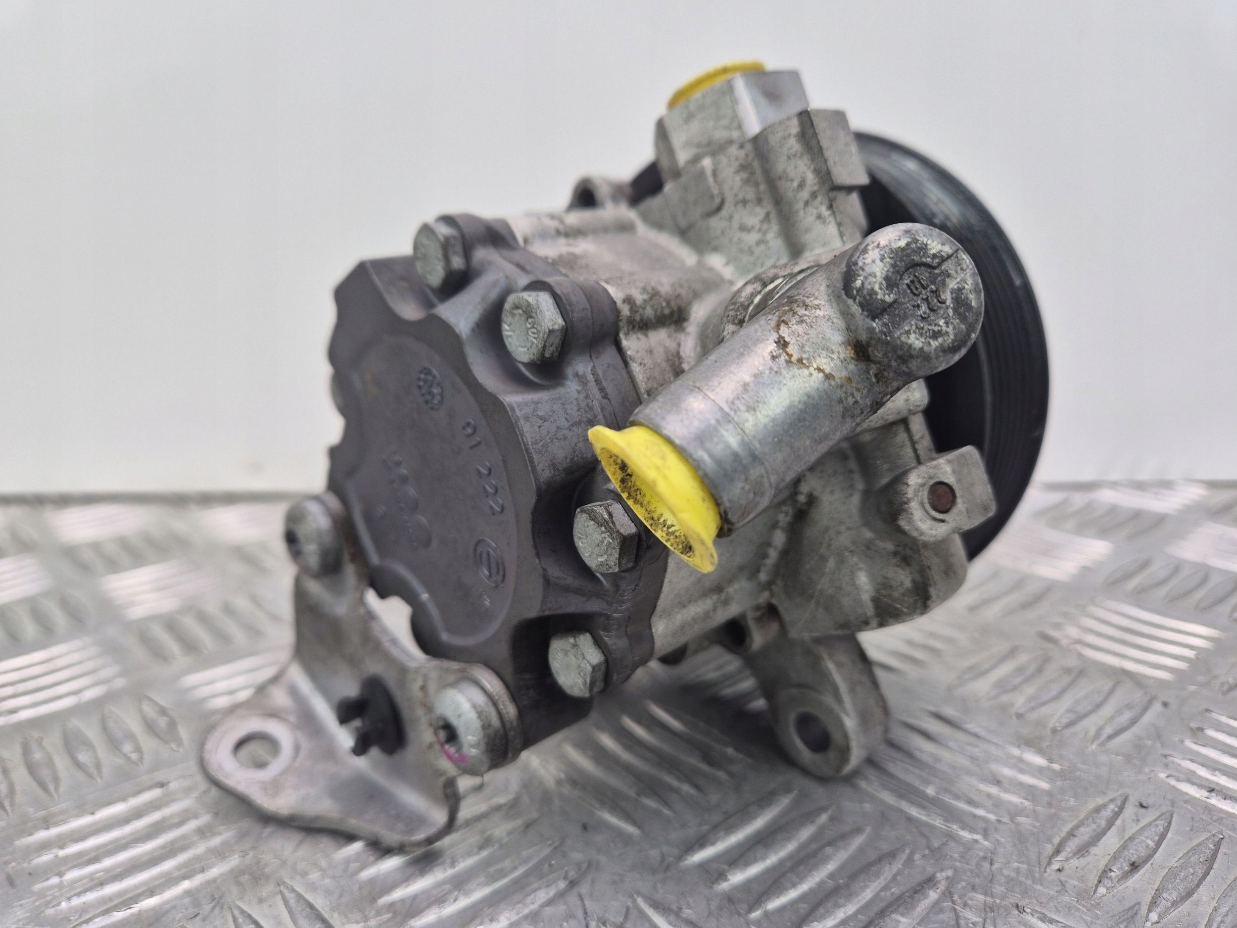 Mercedes CLK 320 CDI W209 servo pump A0064660101