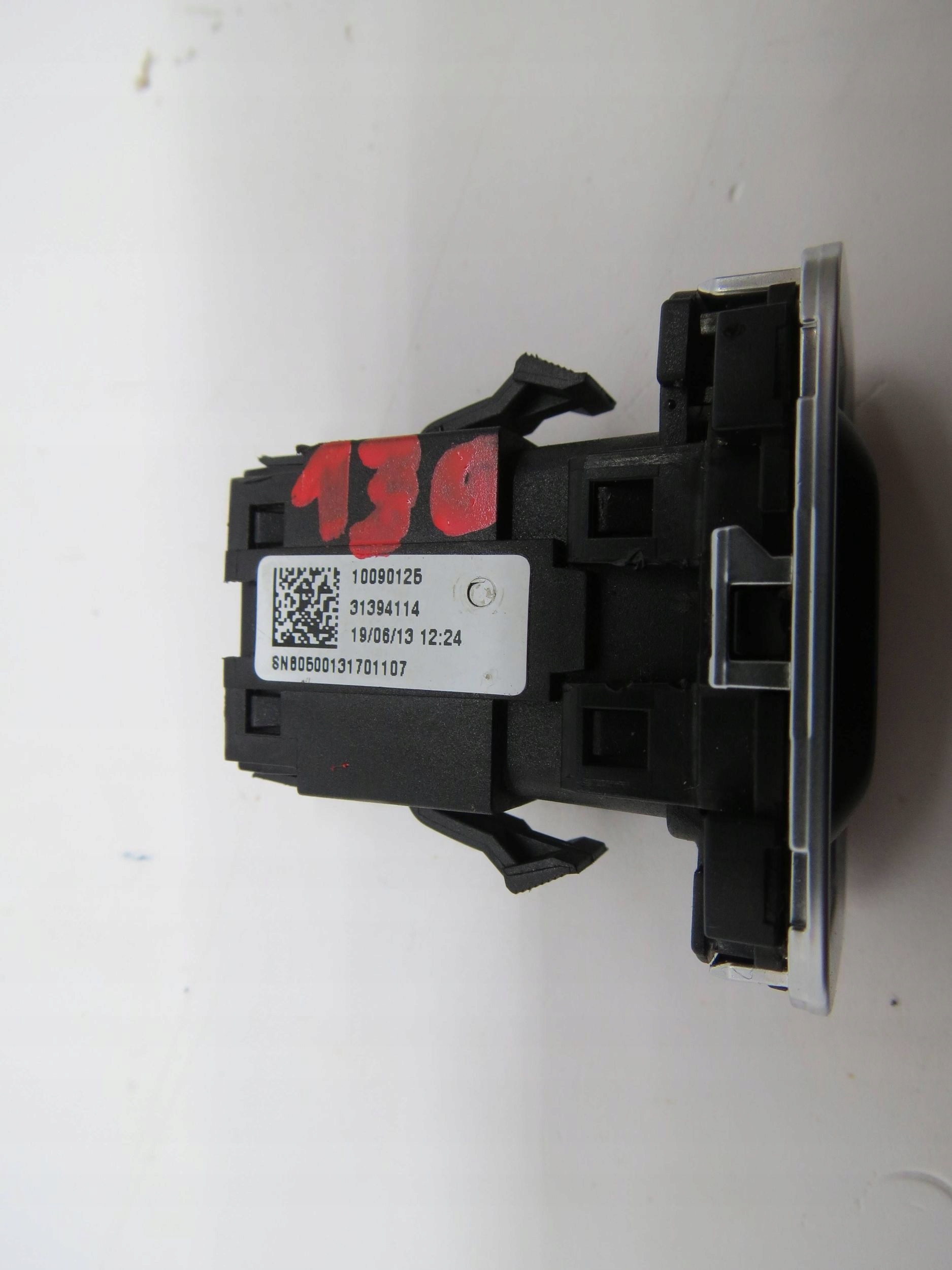 button START-STOPU VOLVO V60 and S60 II 31394114 (2013-2018)R.