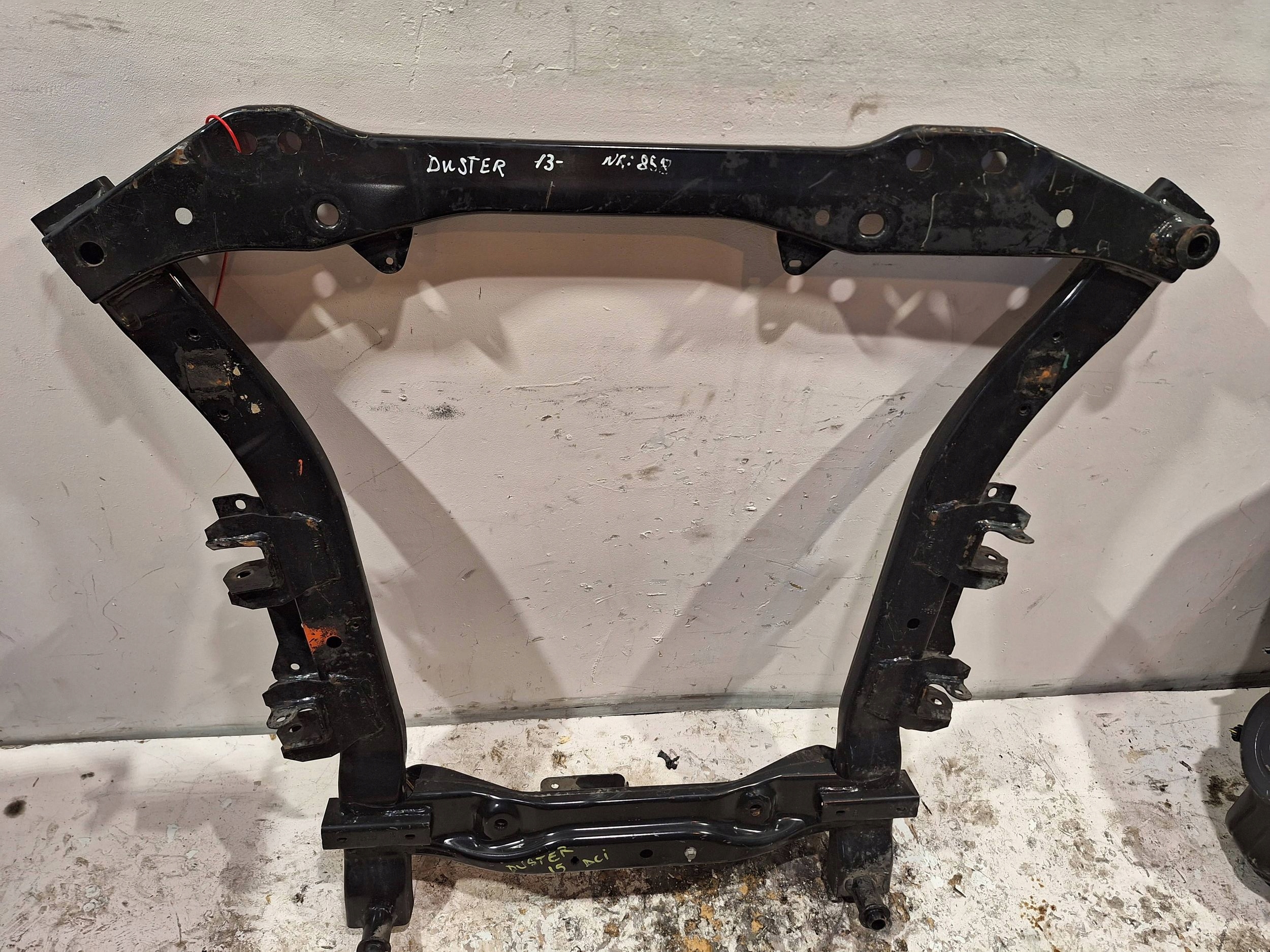 KOŁYSKA SANKI PRZÓD DACIA DUSTER I 10-13