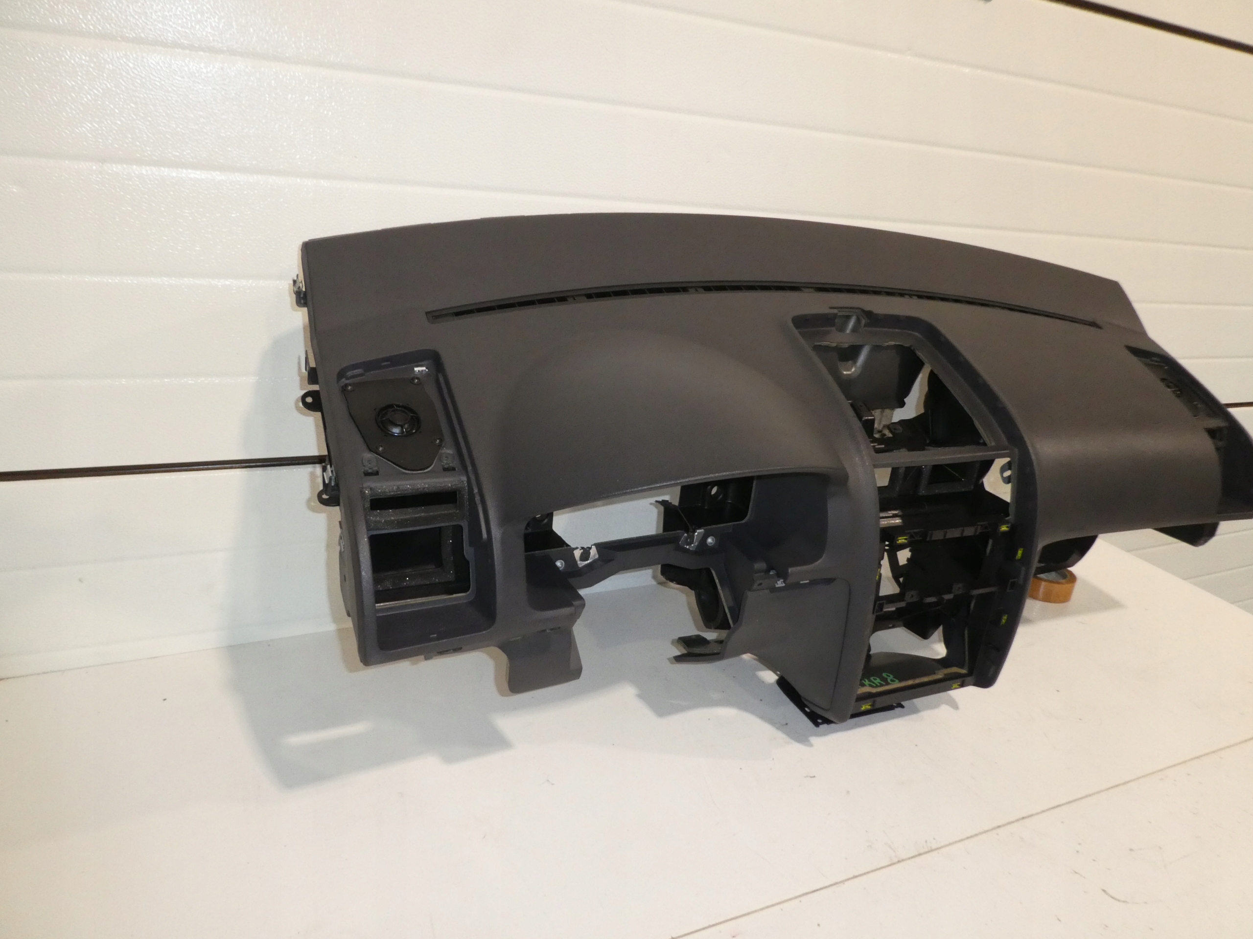 VW TOURAN II dashboard console