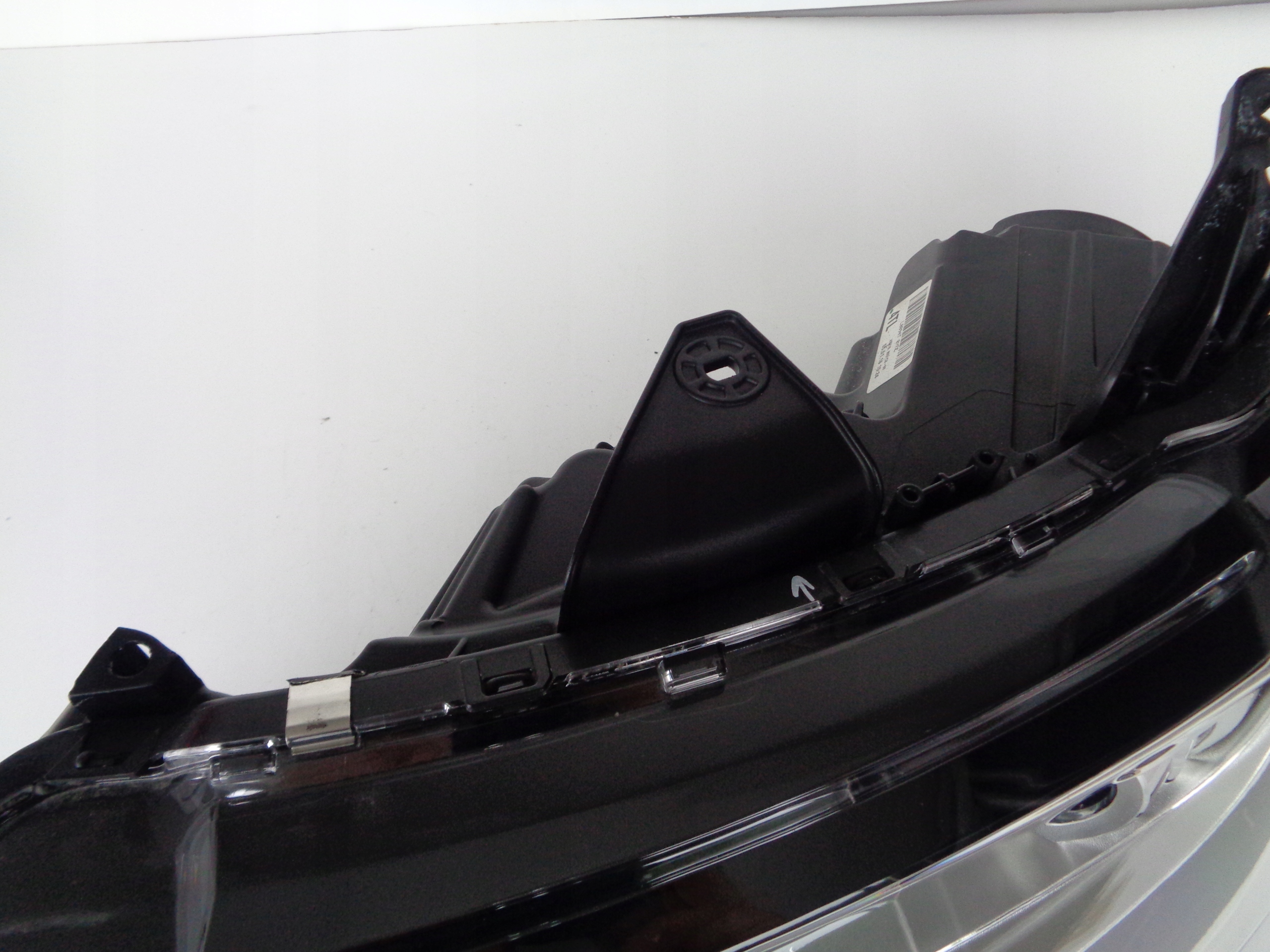 light left REFLEKTOR MITSUBISHI OUTLANDER III 15- LIFT LED