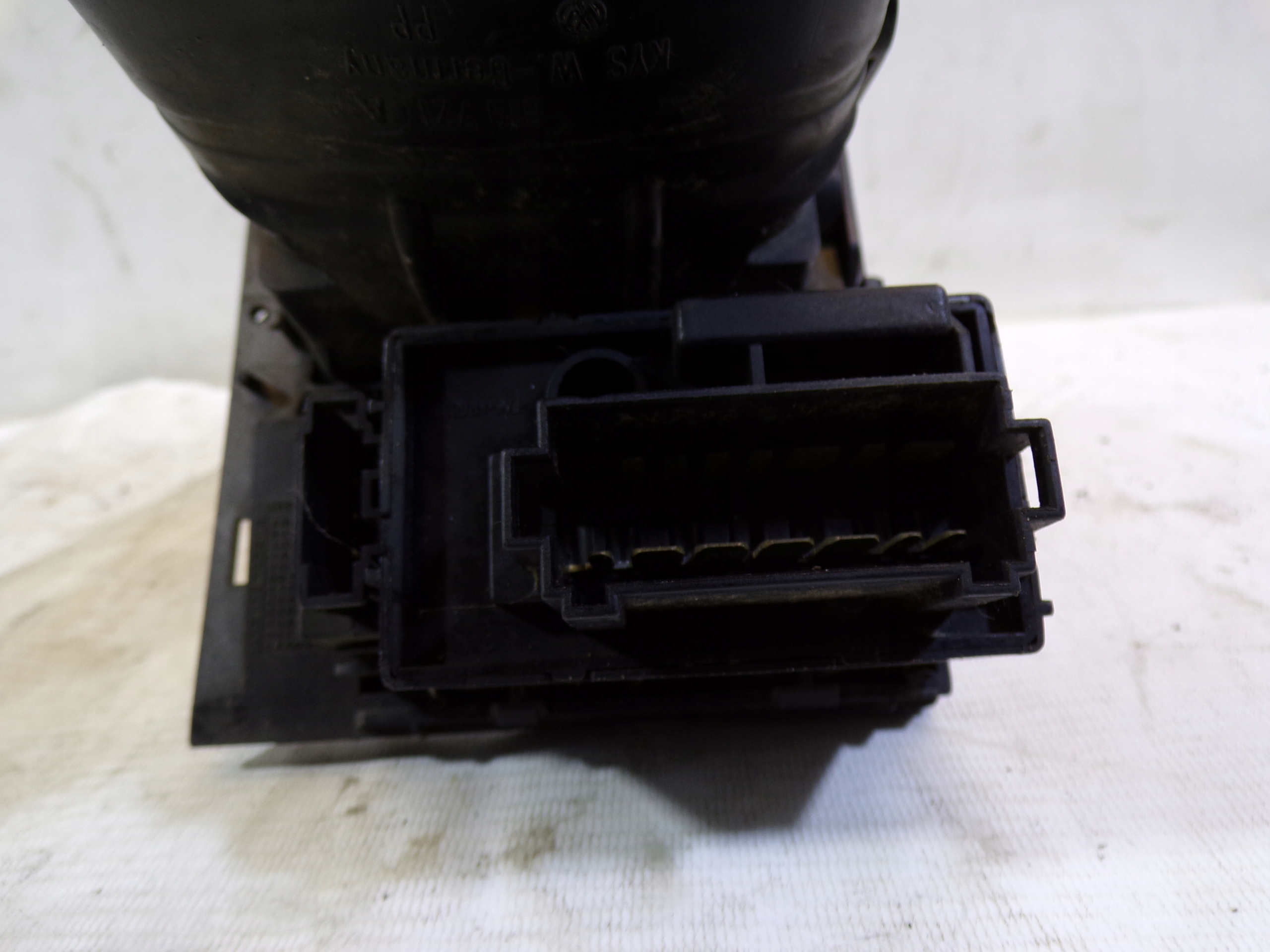 switch control of the lights grid air conditioning devices VOLKSWAGEN TRANSPORTER T4 (2)