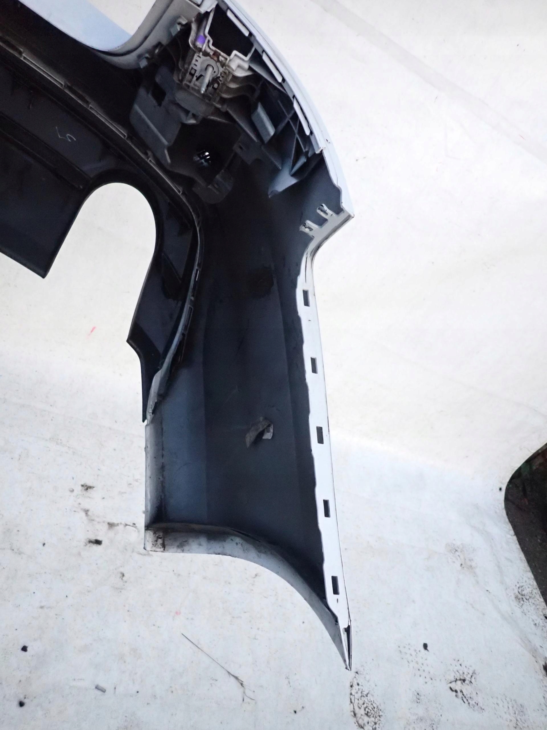 AUDI A4 B8 8K S-LINE KOMBI LIFT bumper rear part PDC