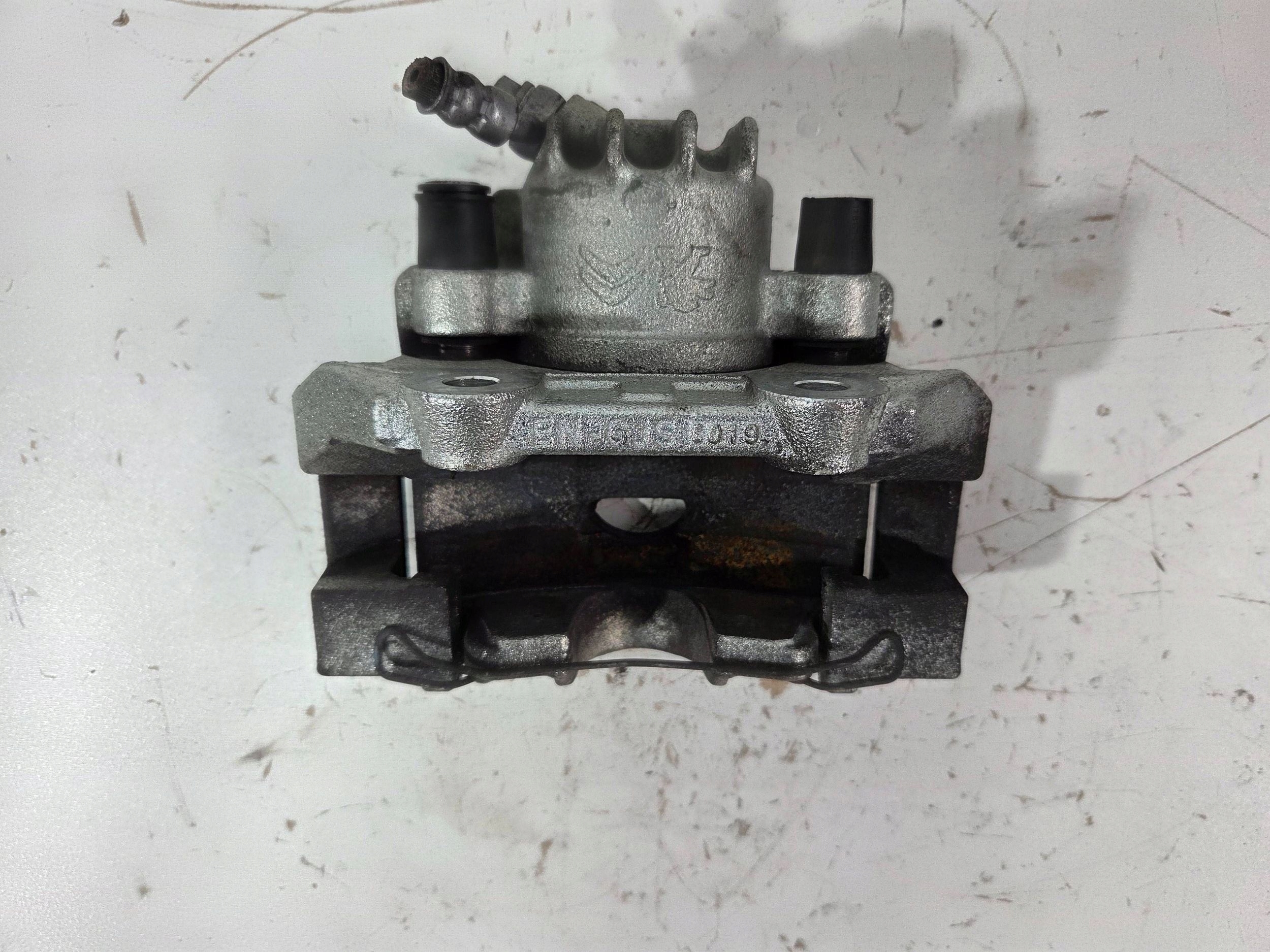 Peugeot 2008 II caliper brake front left 703 (B171)