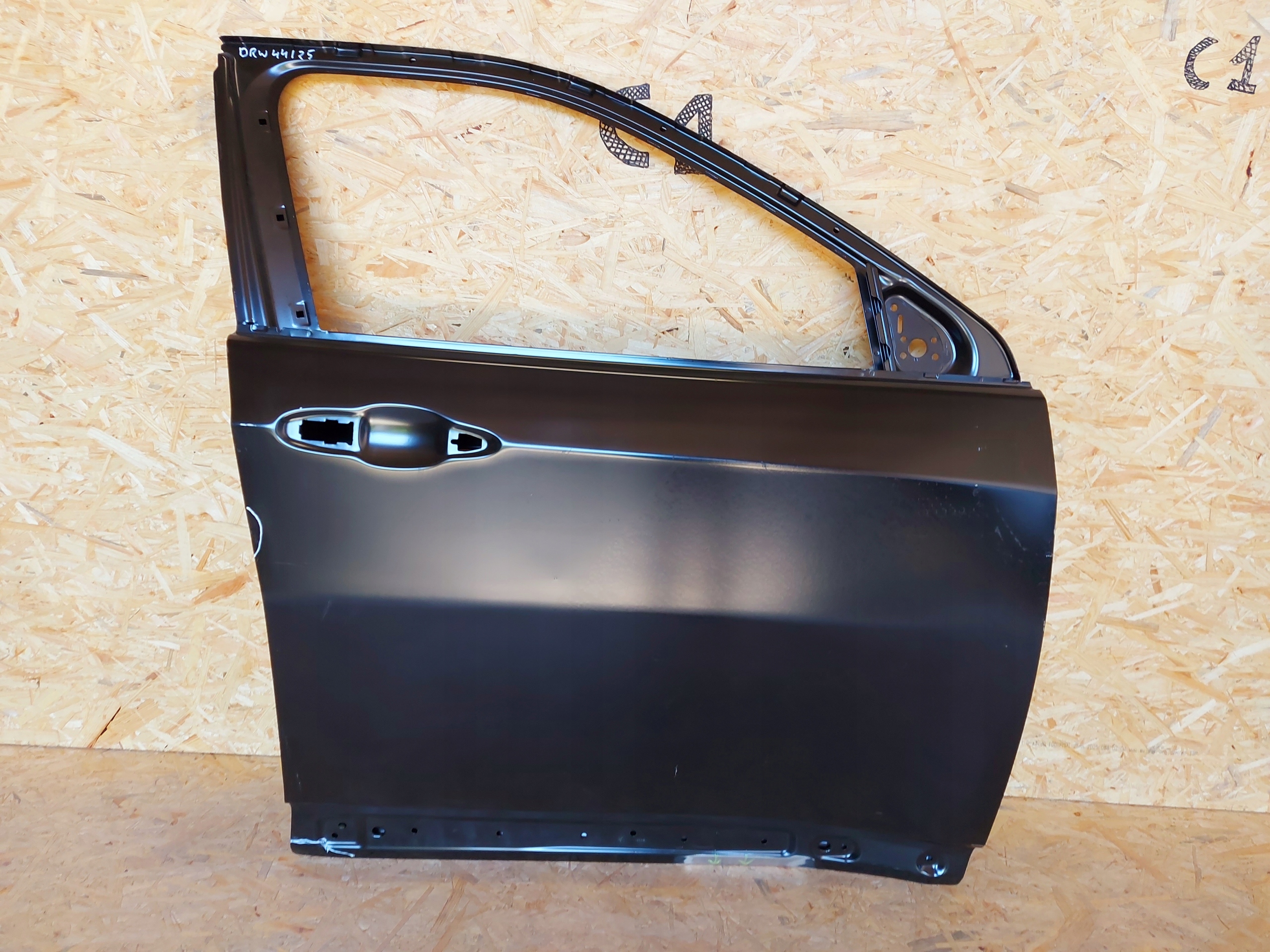 DRZWI PRAWE PRZEDNIE JEEP COMPASS II 2017- PRZÓD NOWE ORYGINALNE 68242542AD