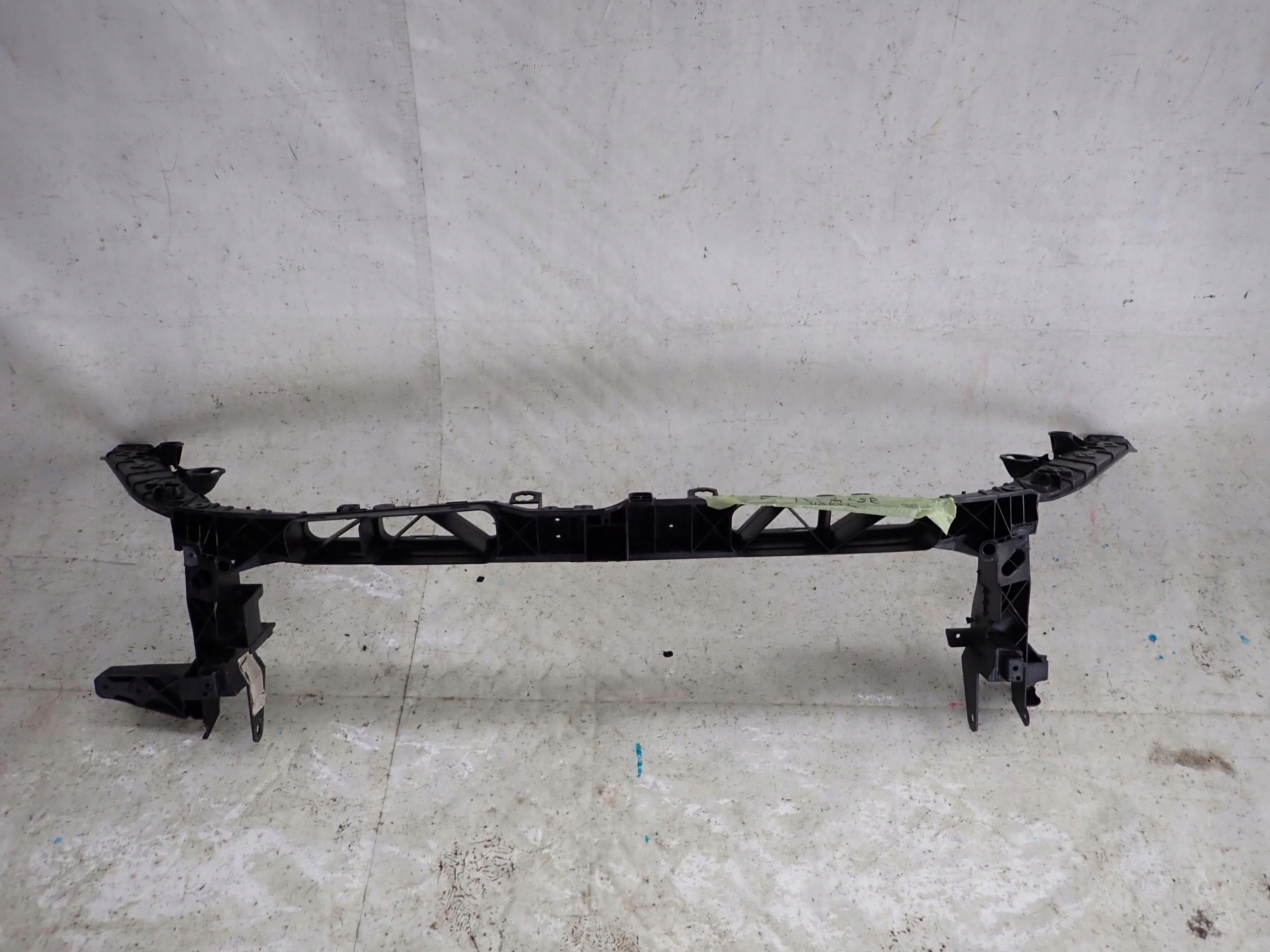 MERCEDES W247 B-KLASA CLA 118 support panel for radiators pillar front