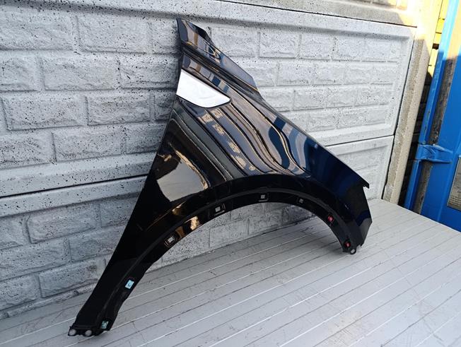 KIA SORENTO IV 2021-2024 BŁOTNIK PRAWY Producent części Kia OE