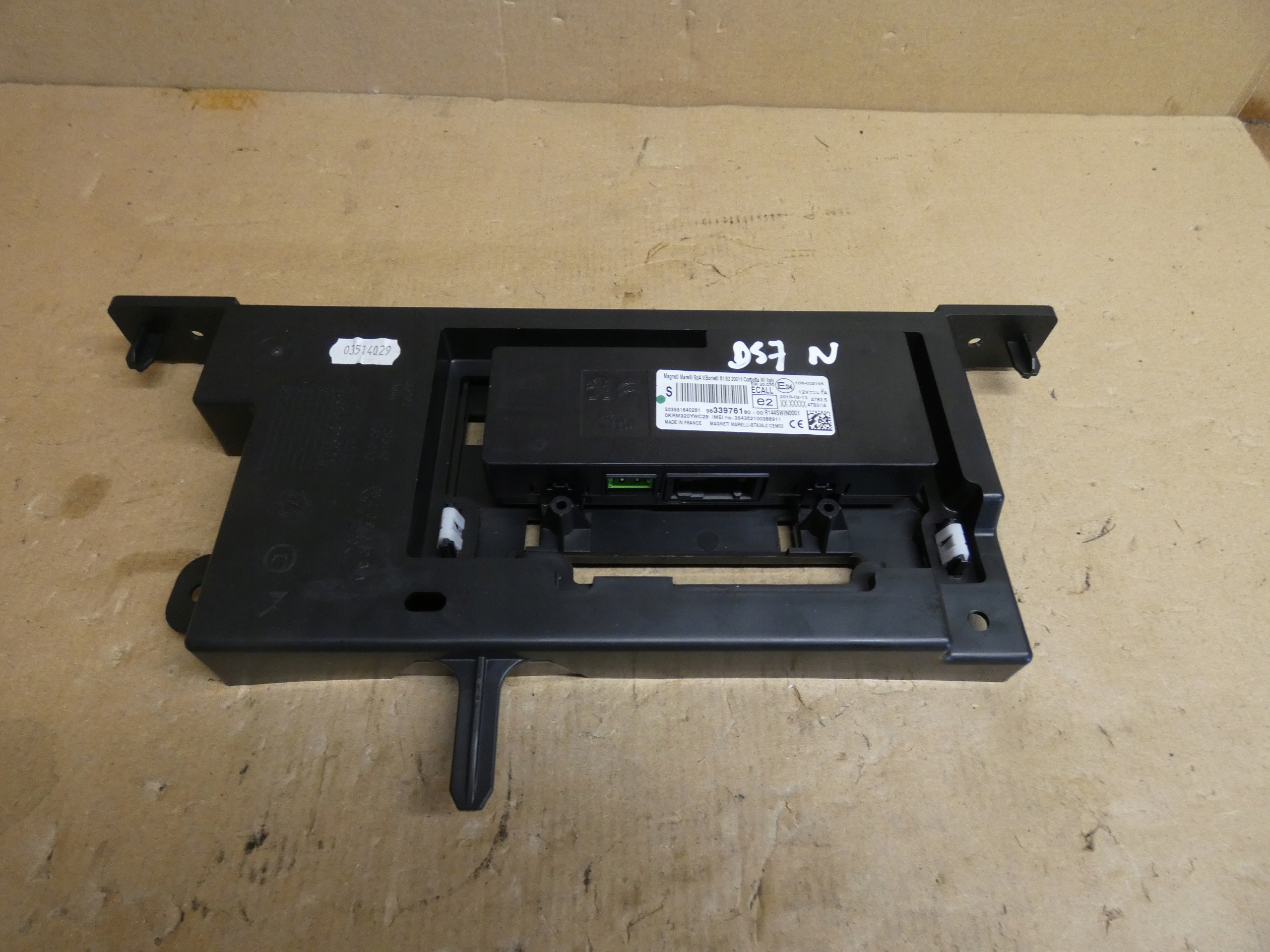 module control unit BLUETOOTH CITROEN DS7 9833976180