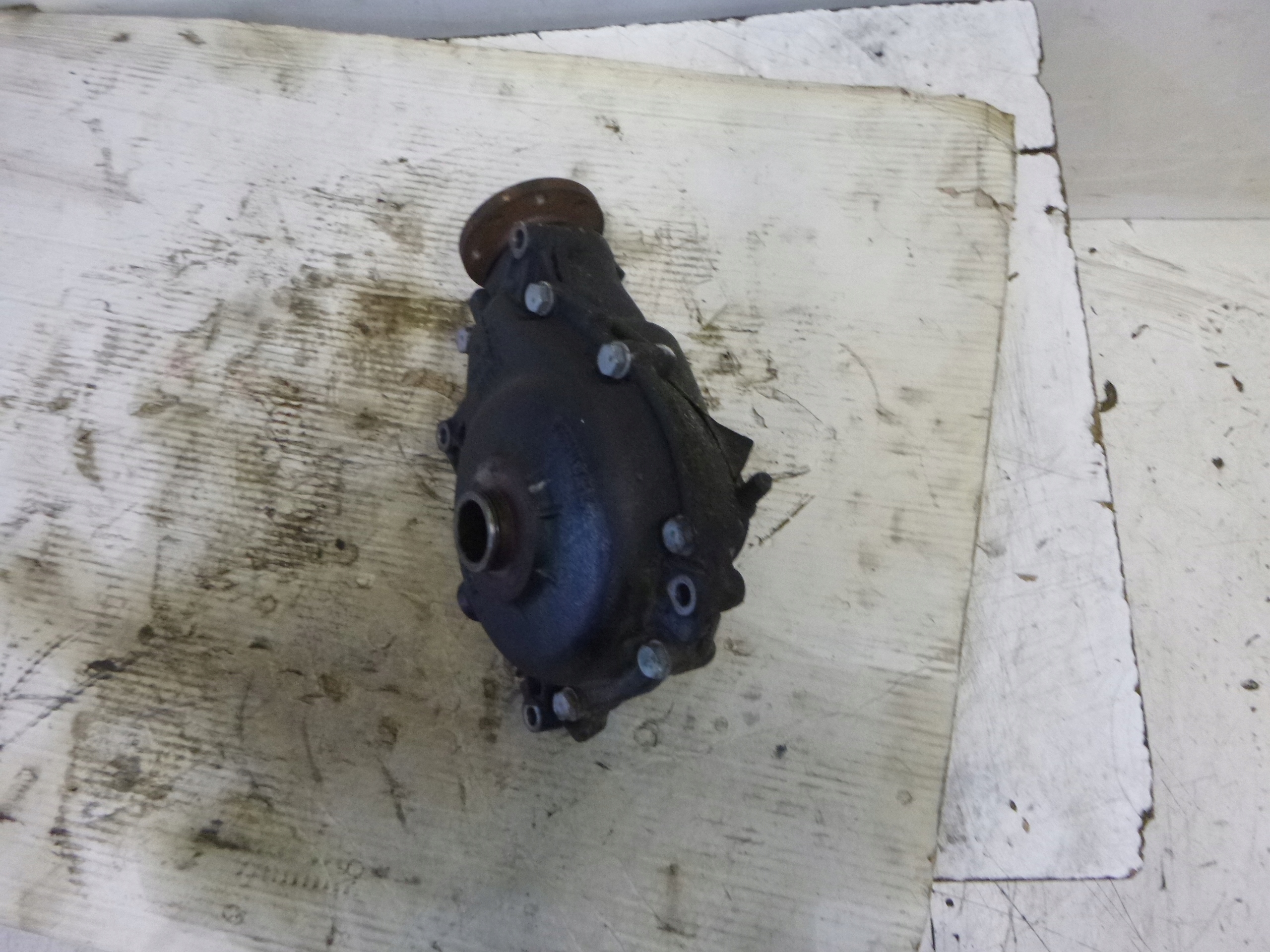differential diff front BMW X3 E83 2.0 SD 3,73 2008r. 7544475