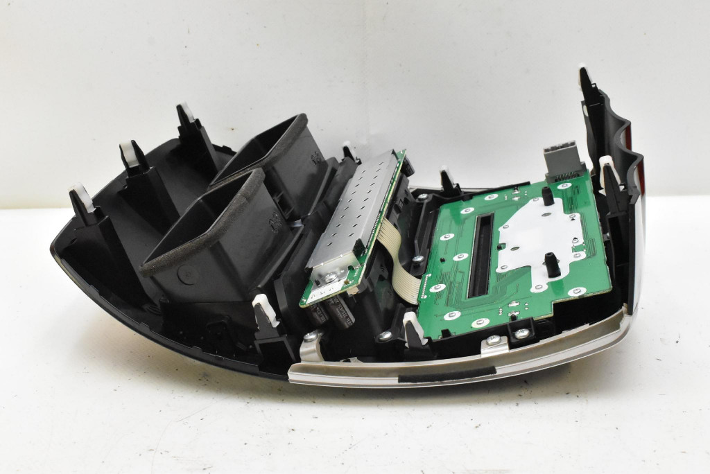 control panel RADIA 8002A920XB PEUGEOT 4008 1 and 12-17
