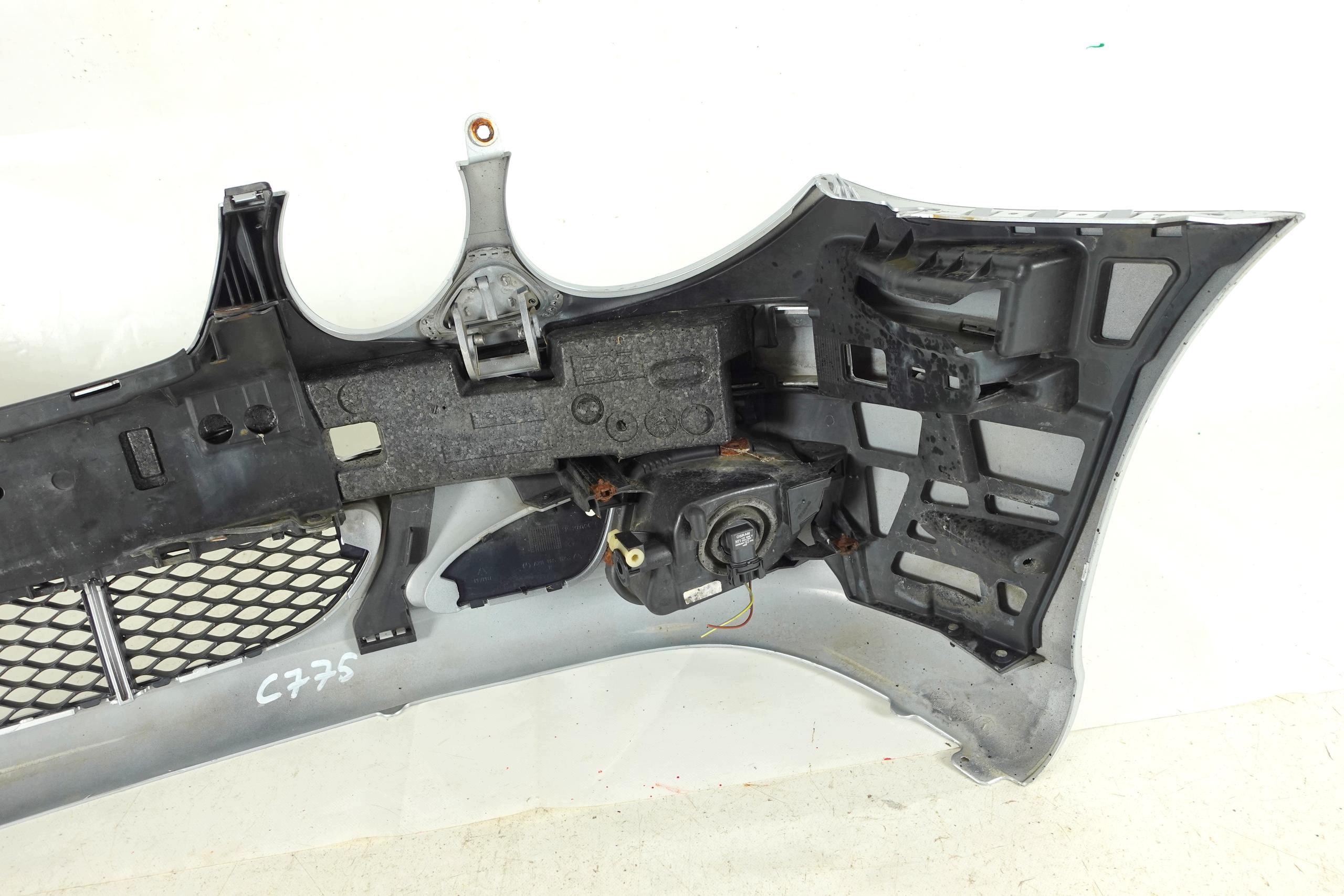 bumper front front MERCEDES E KLASA W211 02-06 CLASSIC 2002-2006 C775