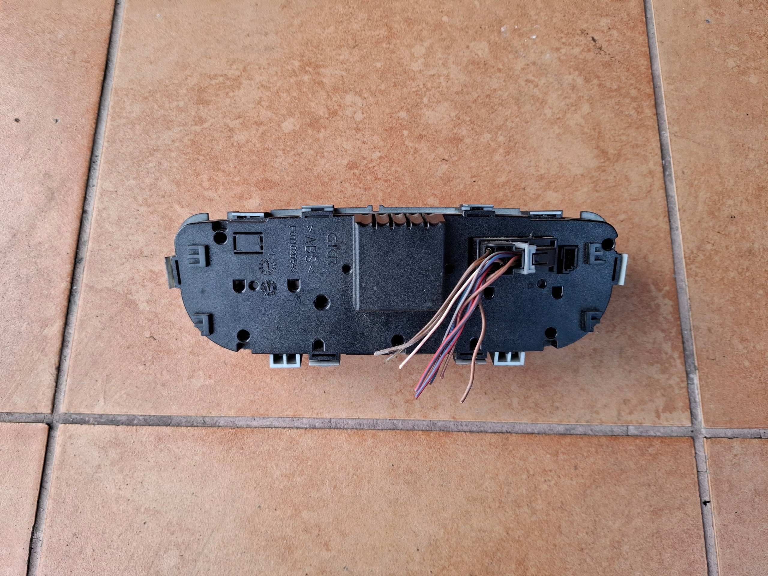 panel ovládání MERCEDES W203 W209 A2098300085