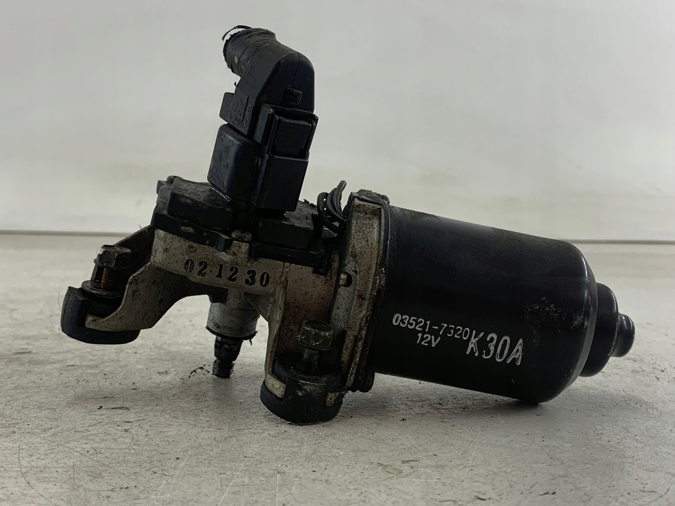 KIA RIO and mini motor of wipers front 03521-7320
