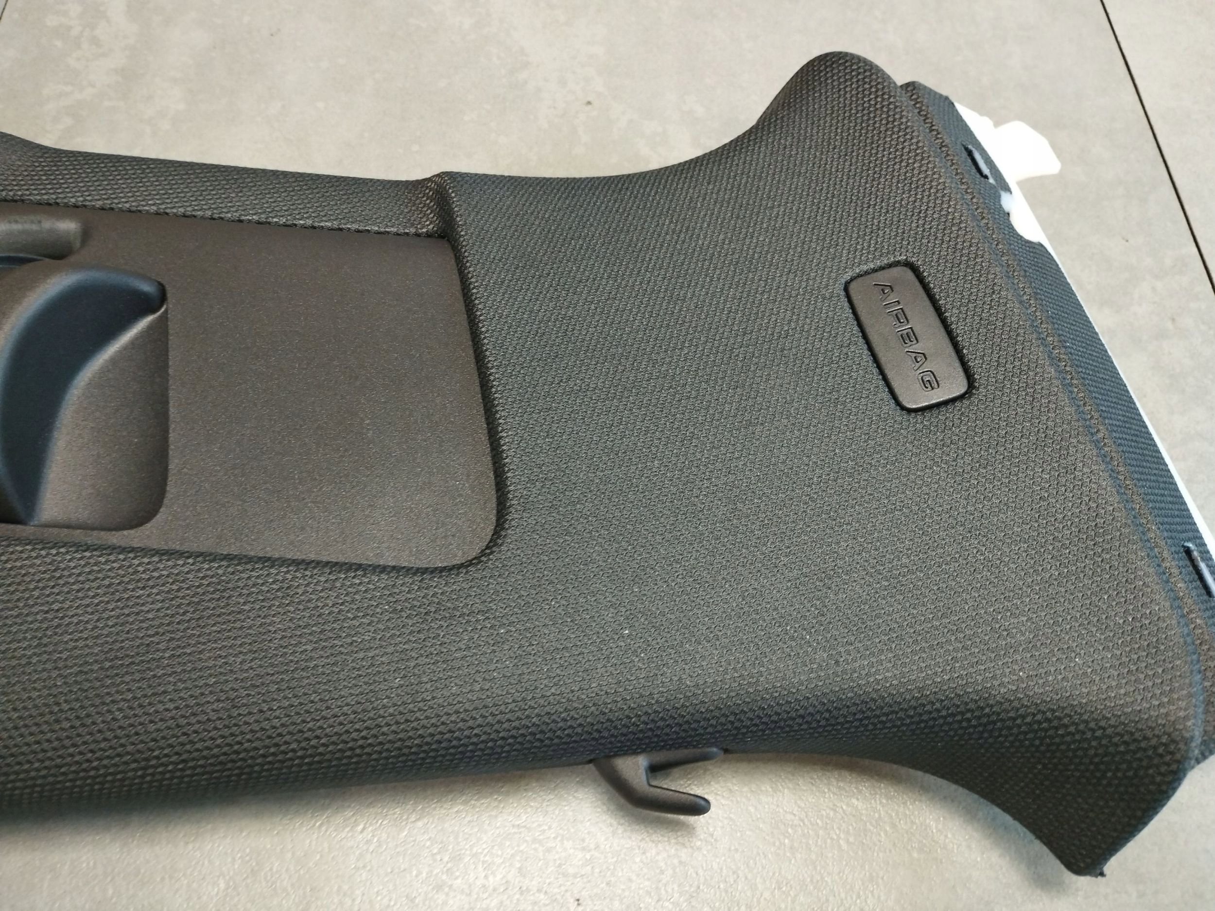 Audi A4 S4 B9 8W cover slupka B upper right 8W0867244E