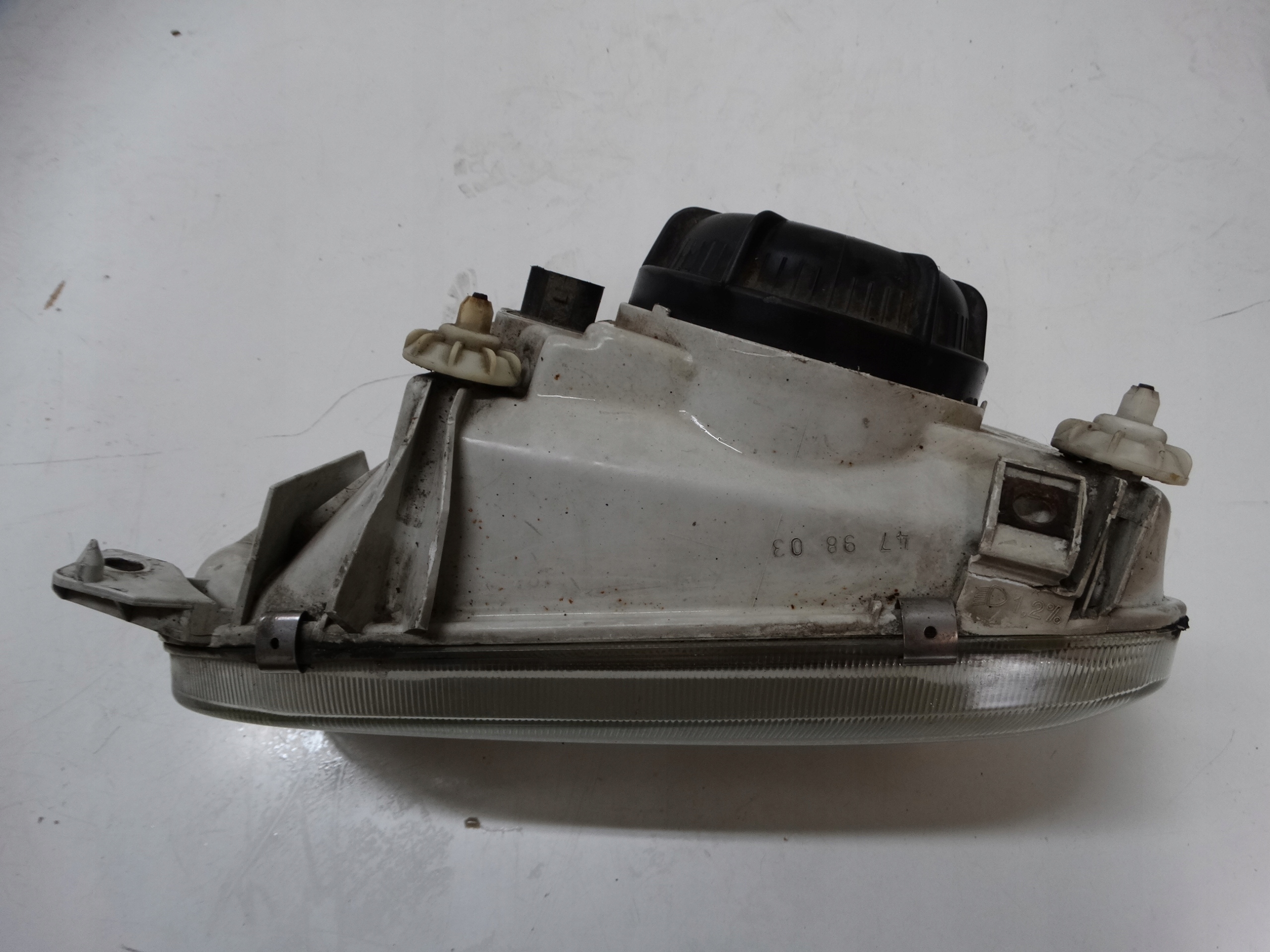 light left front VW GOLF III SATUCNUS 18473L