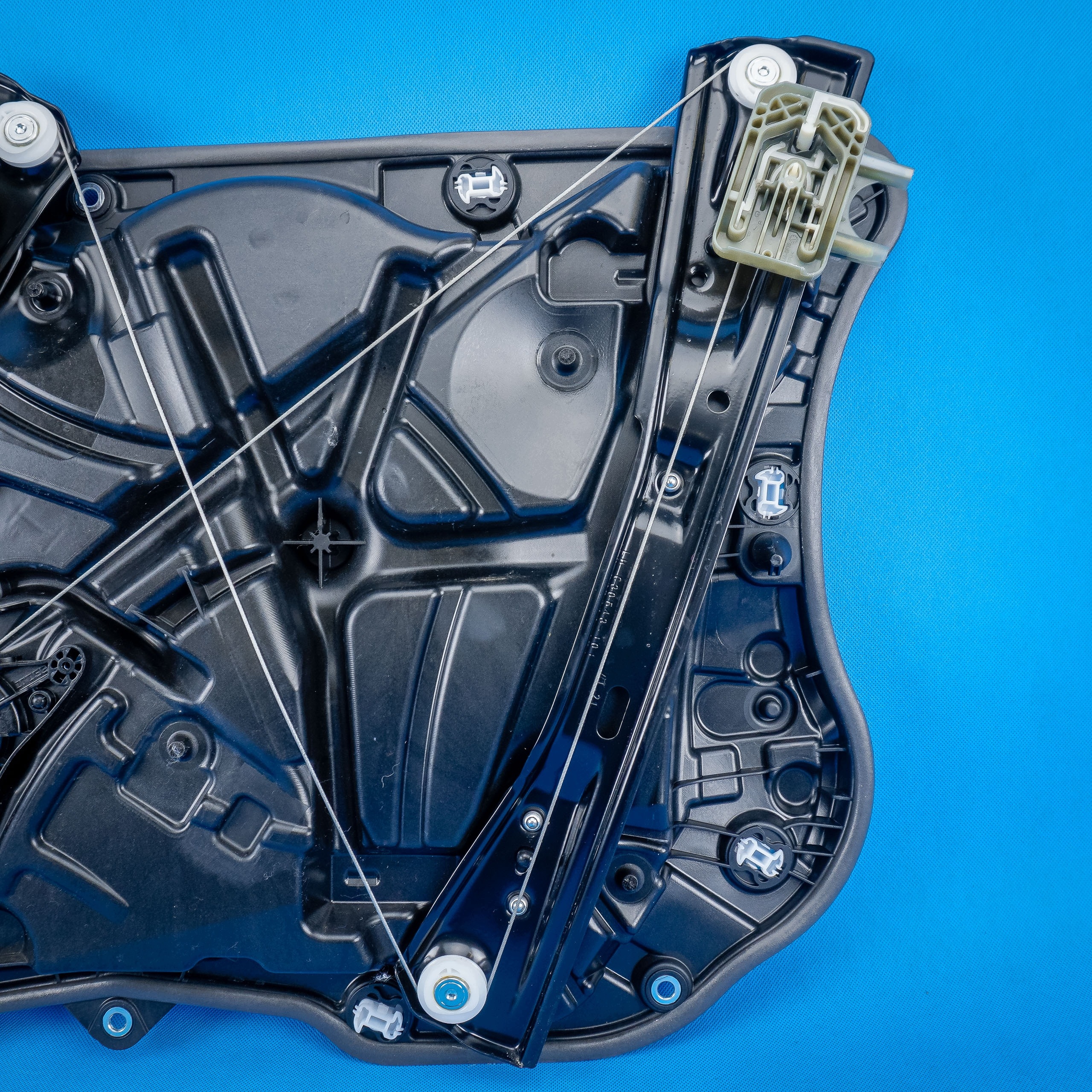 mécanisme mécanisme essuie glaces panel avant gauche BMW 5 G30 7360423 7487085 32km