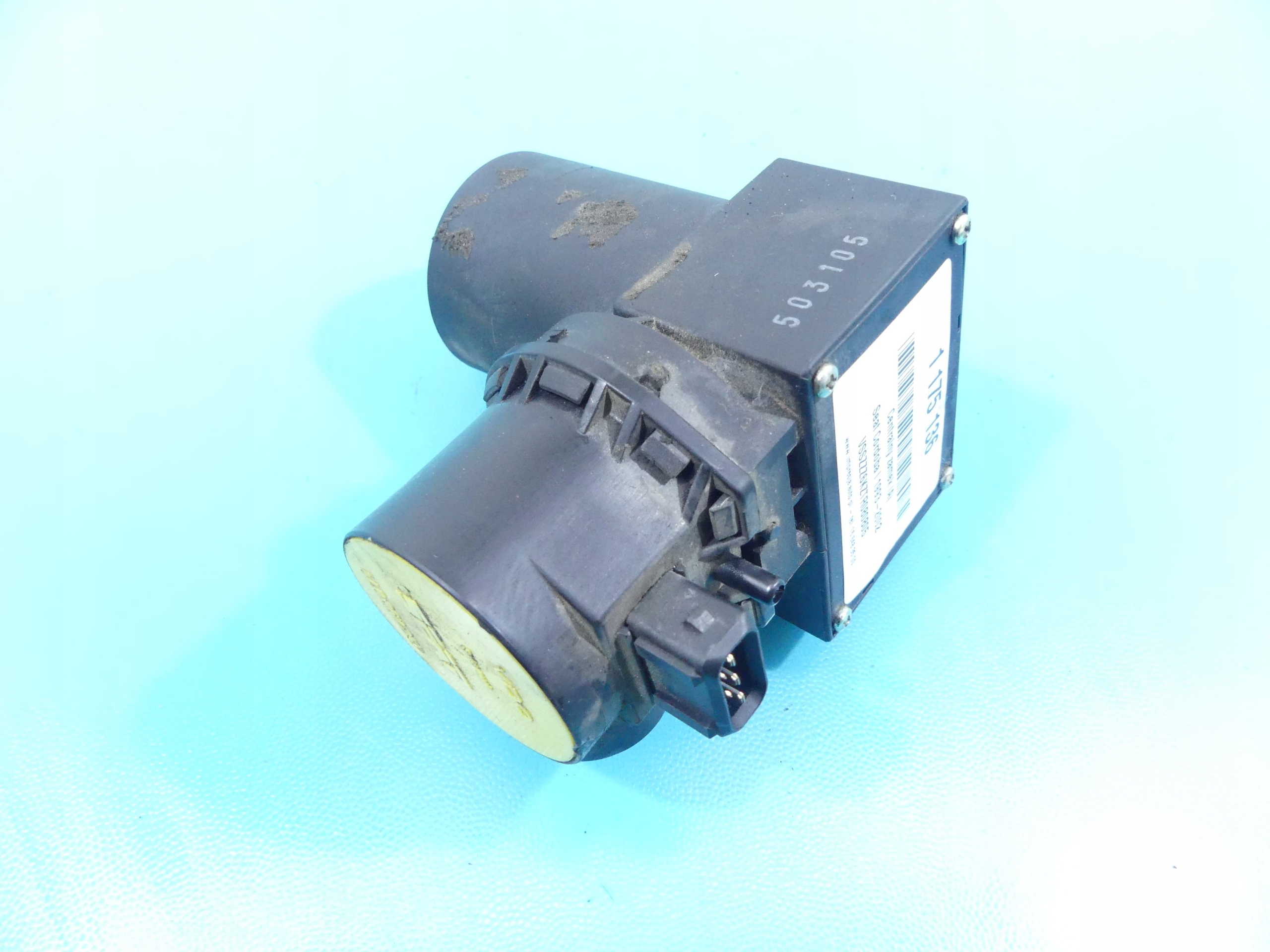 POMPKA CENTRALNEGO ZAMKA SEAT CORDOBA 1L0862257