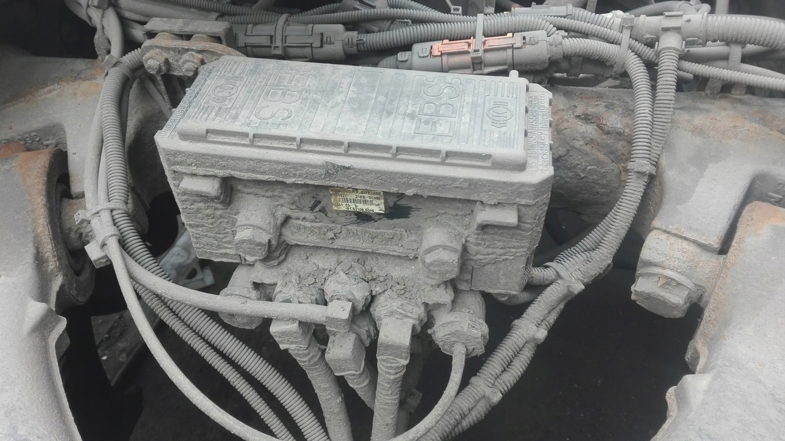 TYLNY ZAWÓR MODULATOR EBS MAN TGA 81.52106-6046