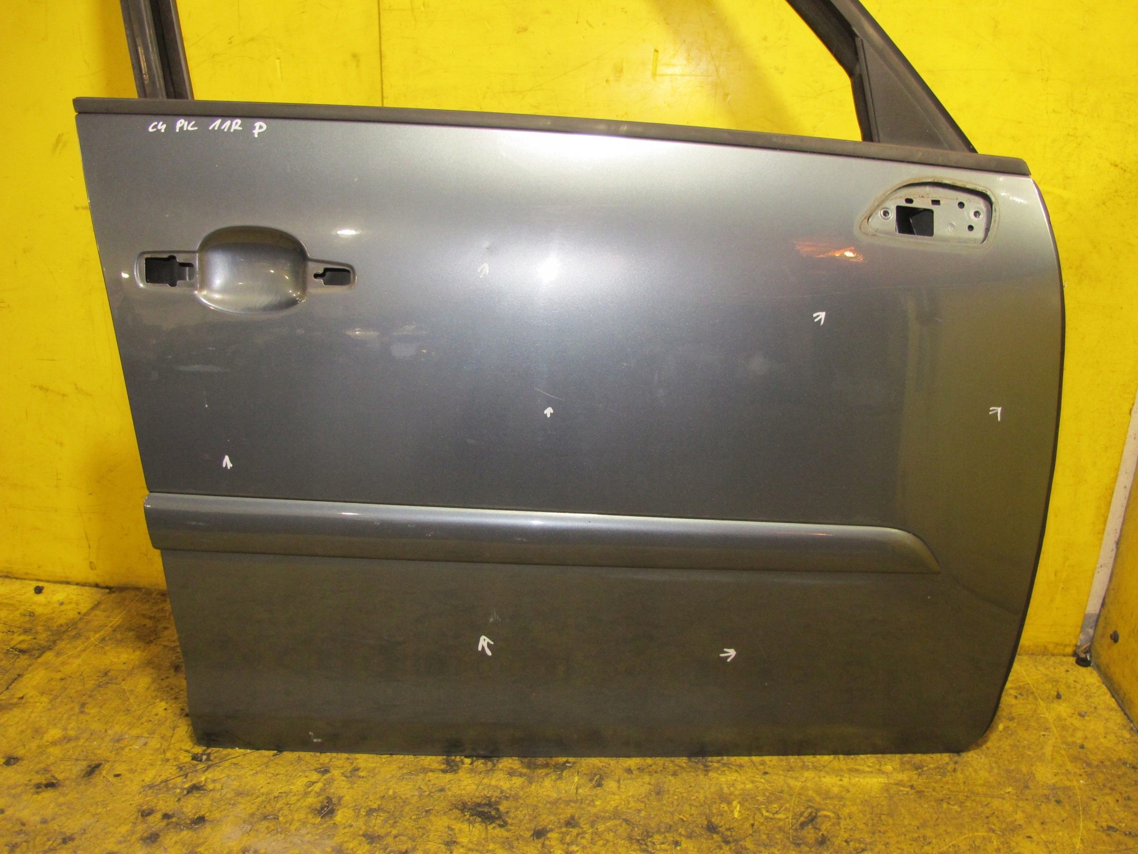 CITROEN C4 PICASSO and door right front PRZEDN EZWD