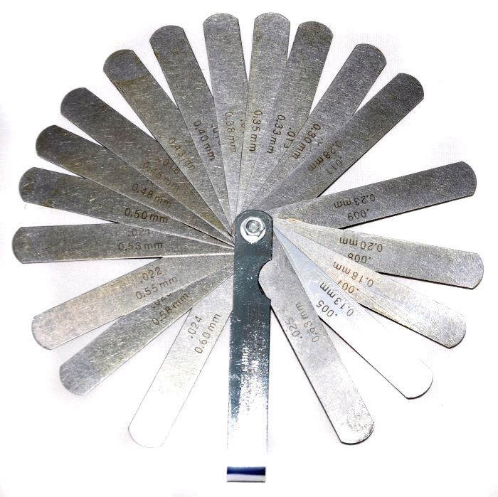 

Szczelinomierz 26 elementów, listków. MM I Cale