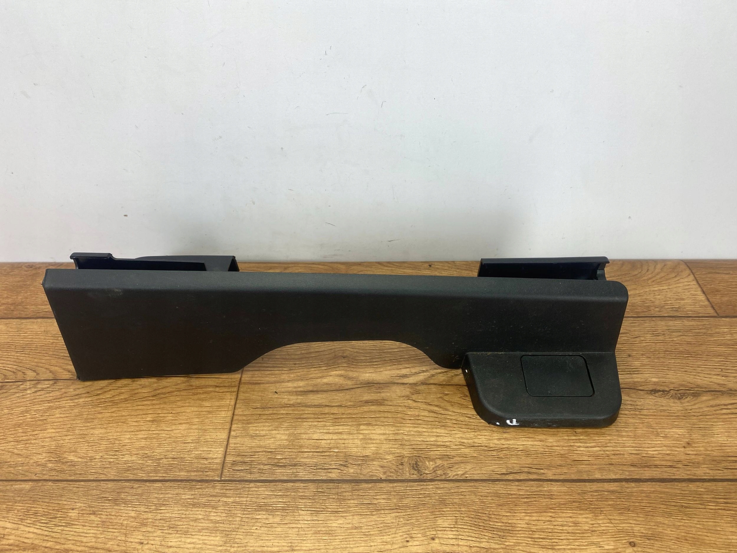 Blende Abdeckung szyny SITZ vorne links Ford Escape IV 2020+