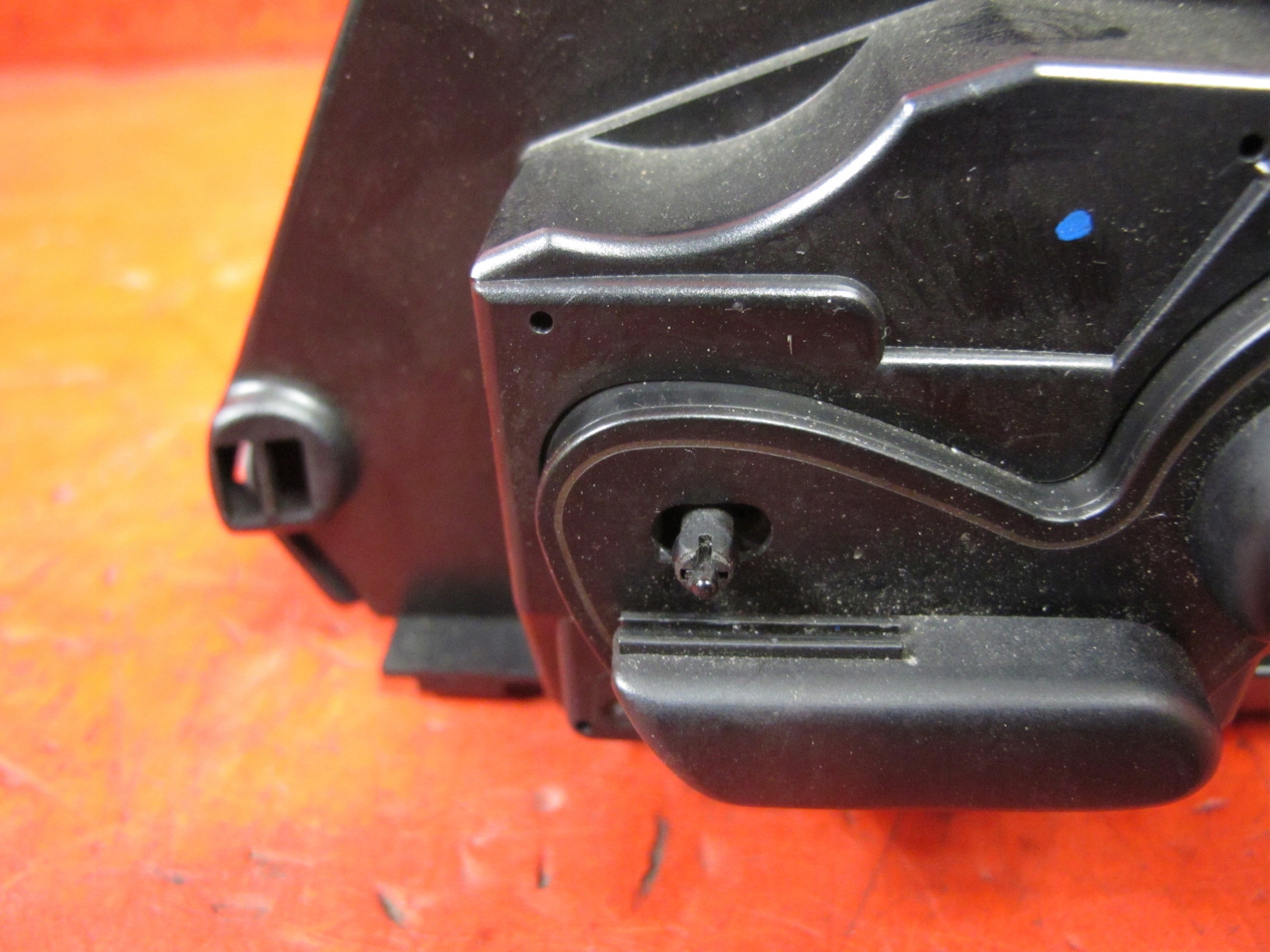 MERCEDES W220 S-KLASA switch seat left front 2208219251