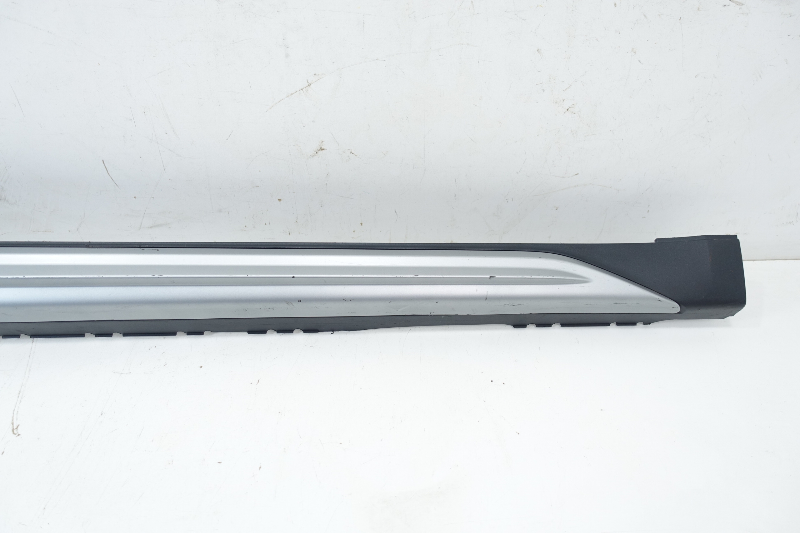 moulding cap threshold right AUDI A4 B9 LIFT KOMB