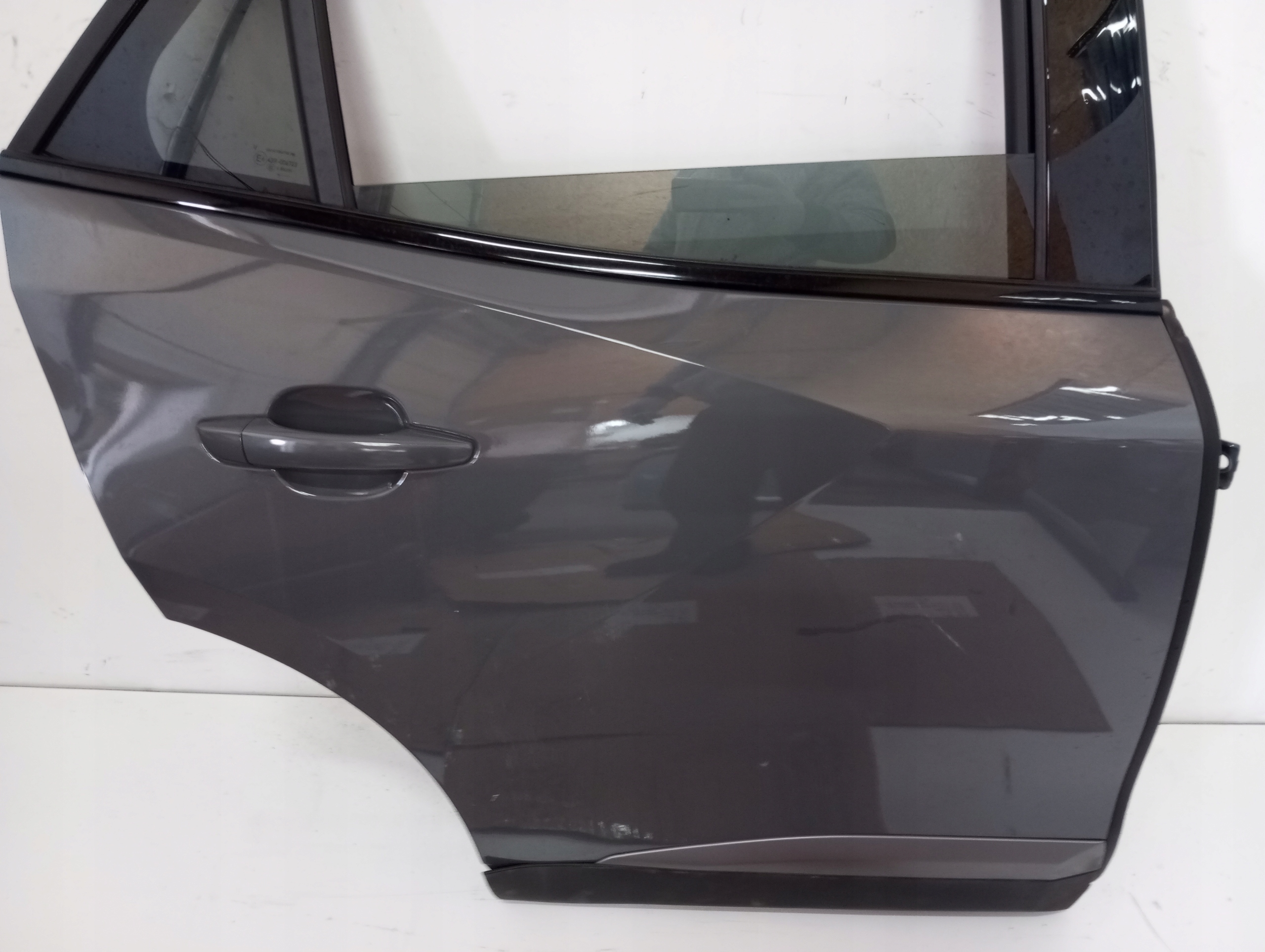door right rear. PEUGEOT 2008 II 24R