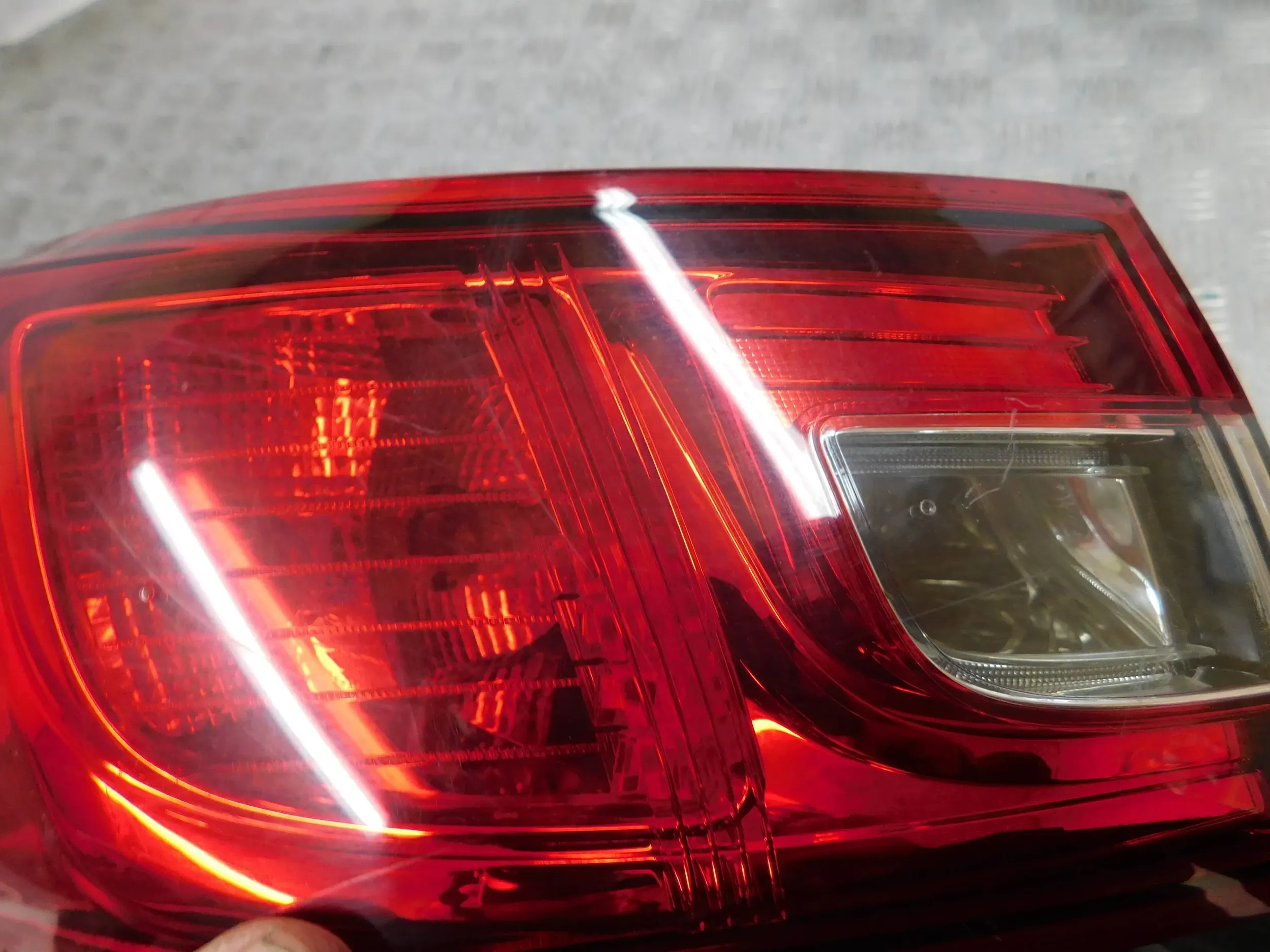 light rear part rear left RENAULT CLIO IV 4 HB