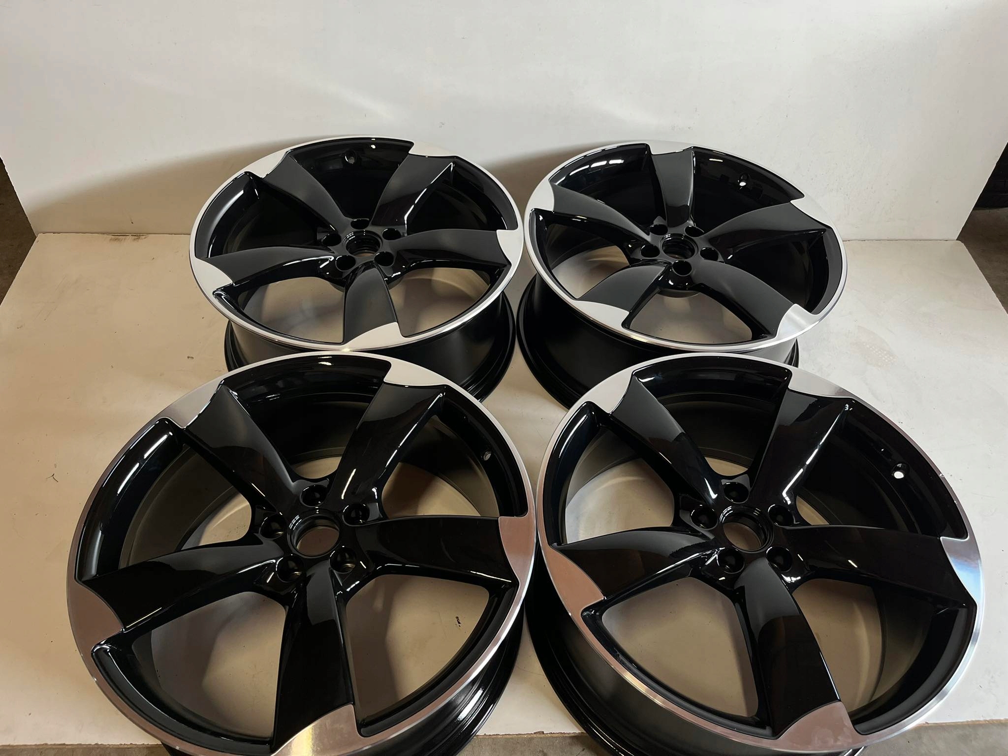 4× Обід алюміній Audi OE A8 S8 D4h 9.0