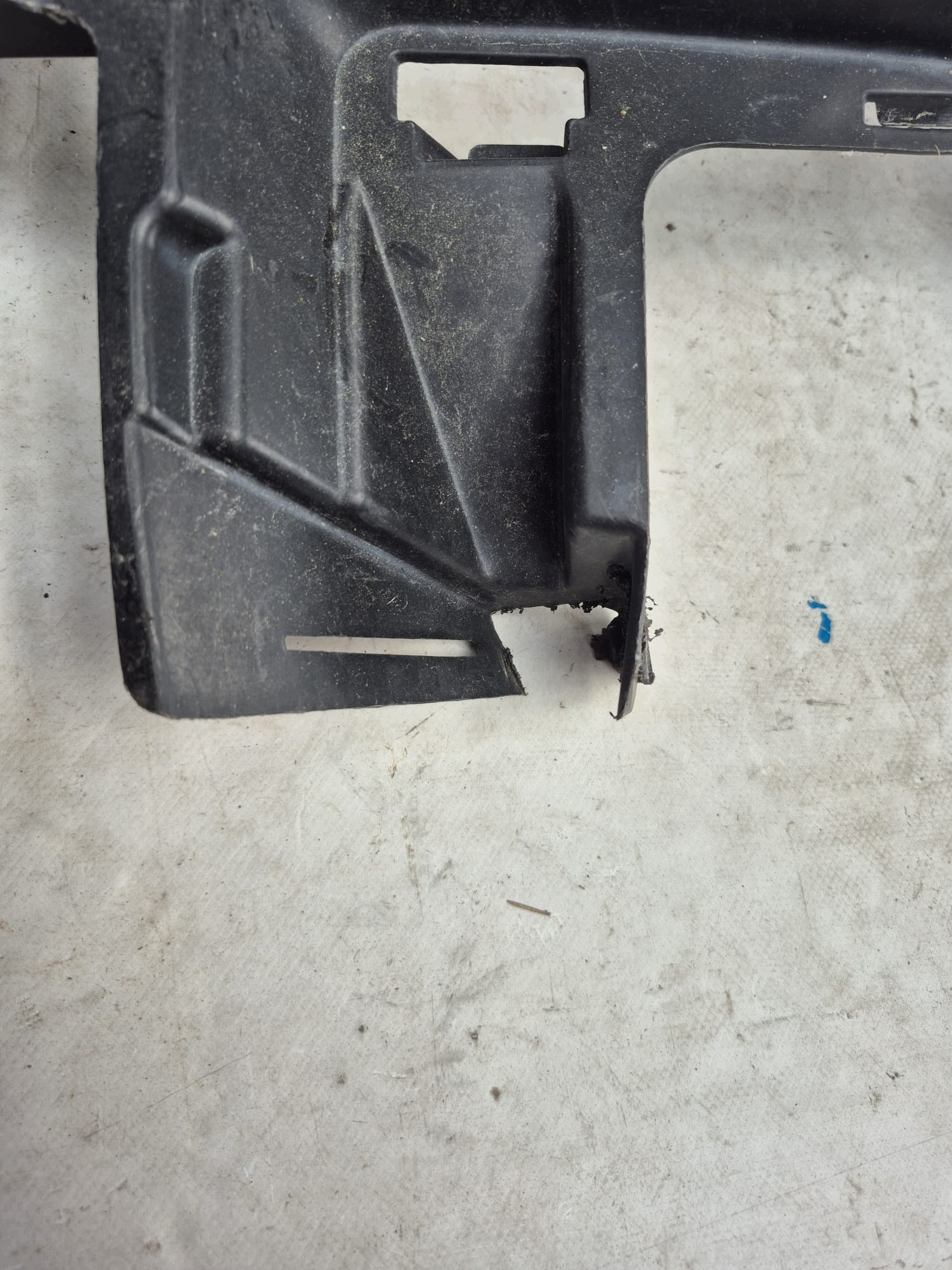 MERCEDES GLK X204 08-12 holder support left right front front