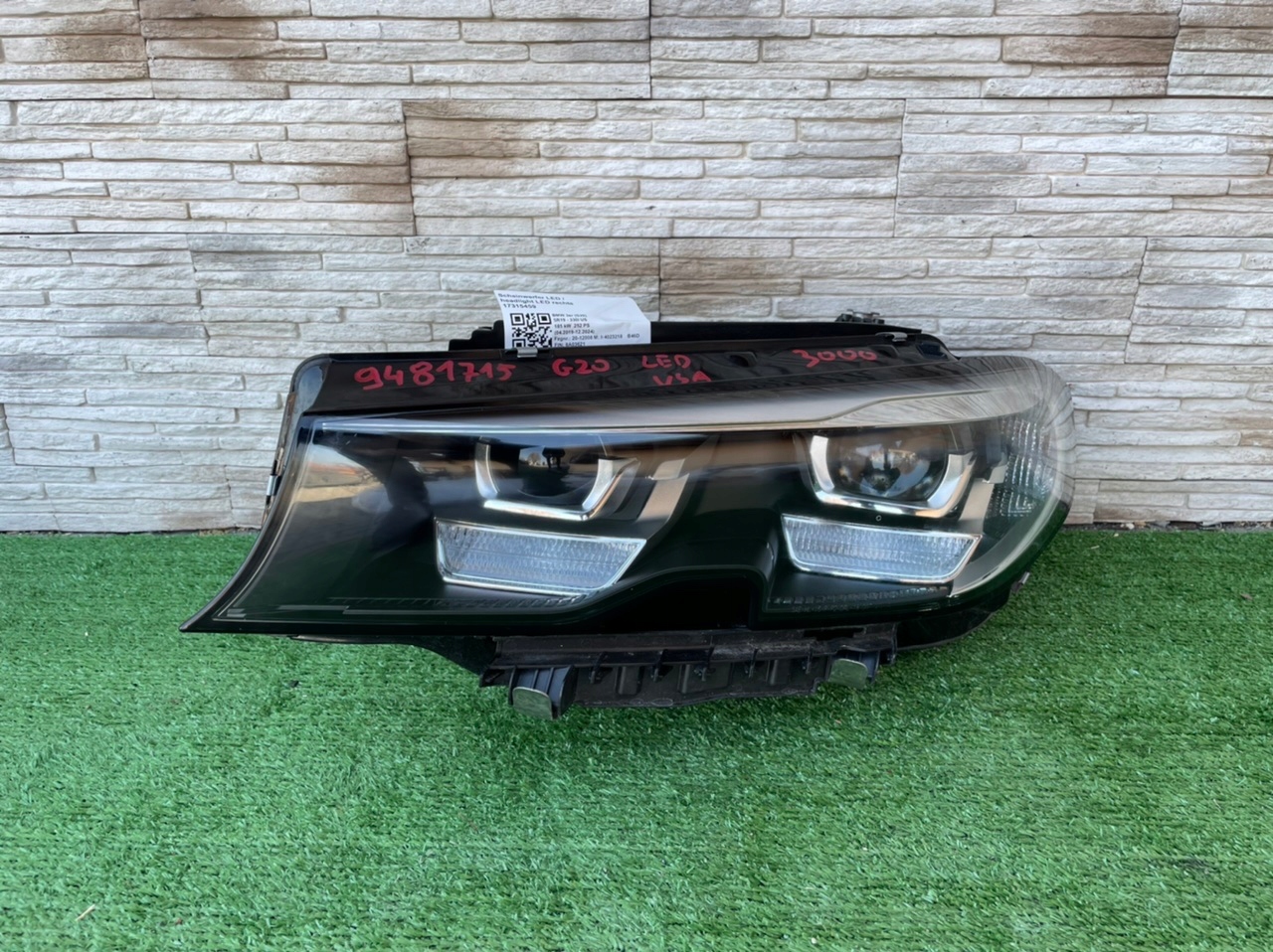 LAMPA LAMPY BMW 3 G20 G21 USA SAE 9481715