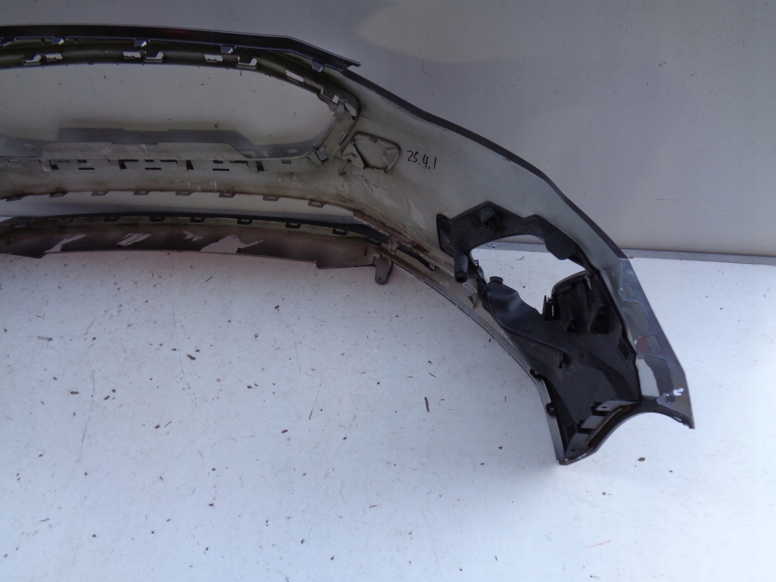 FRONTSTOSSSTANGE FORD FOCUS MK4 18- NR 43617