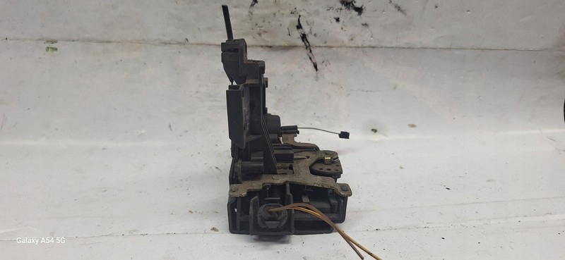 lock door VW LUPO 6X1837013