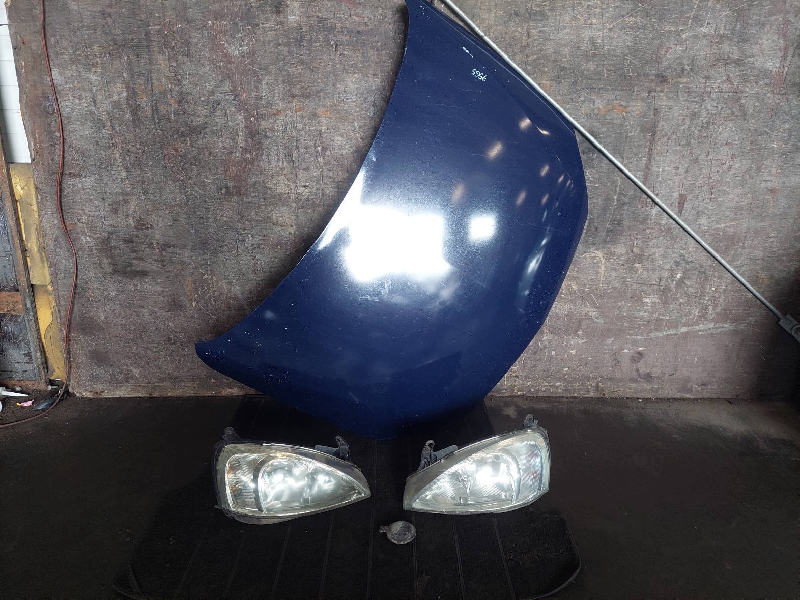 bonnet light left front right front OPEL CORSA C Z20Z