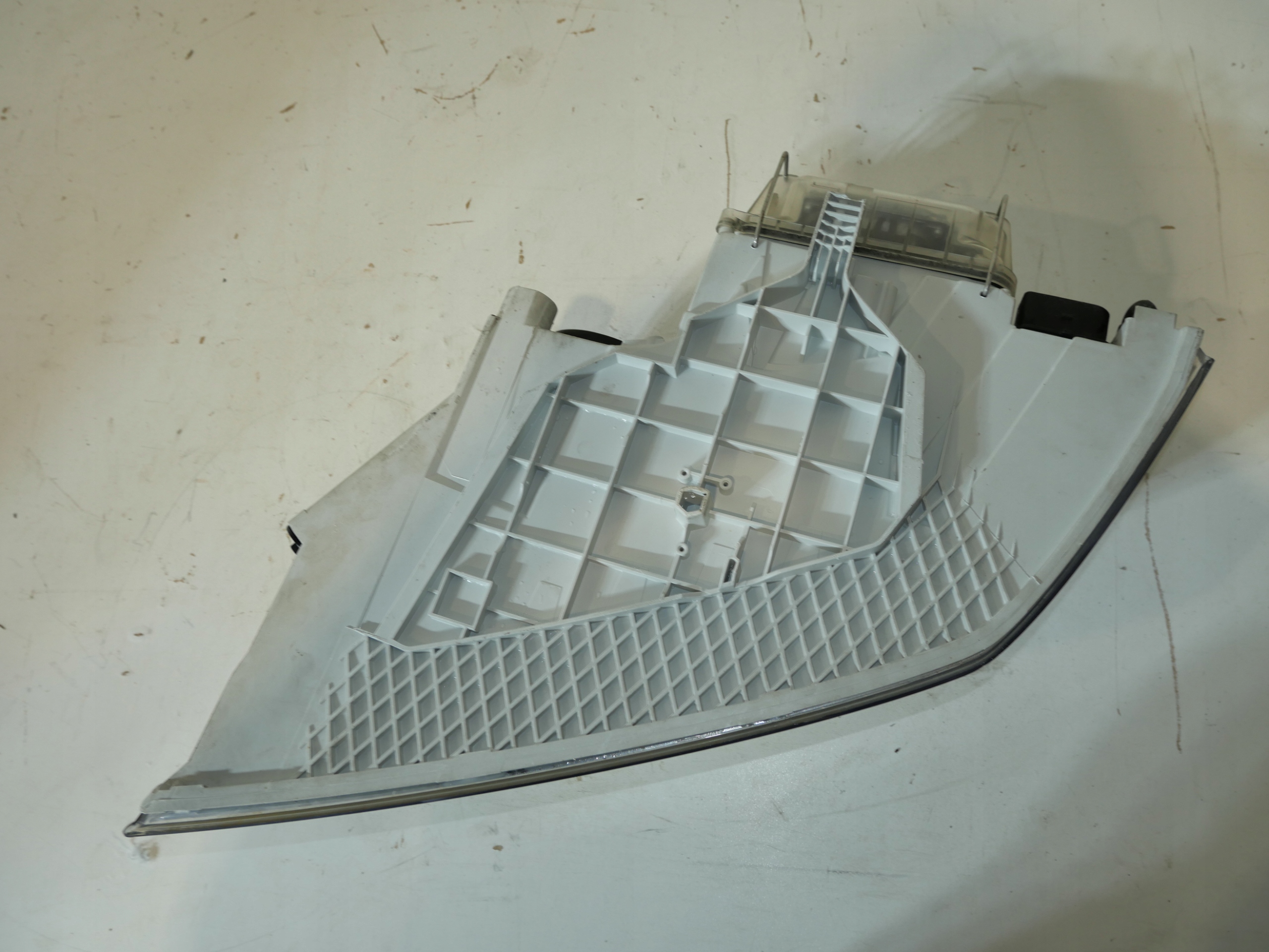 SKODA OCTAVIA II light XENON right front 1Z1941018N