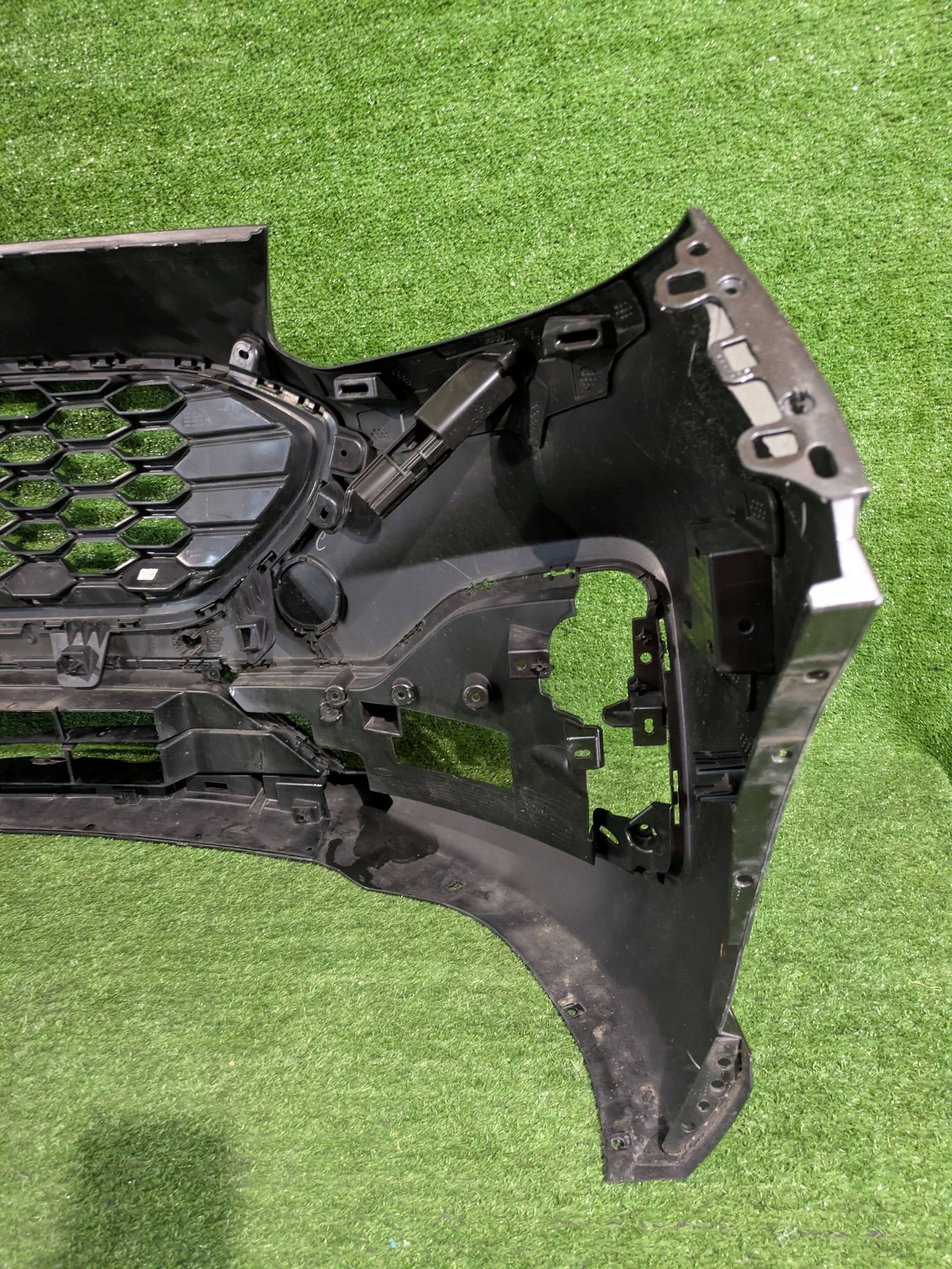 front bumper front FORD KUGA MK3 III ST-LINE 19- NR.8103