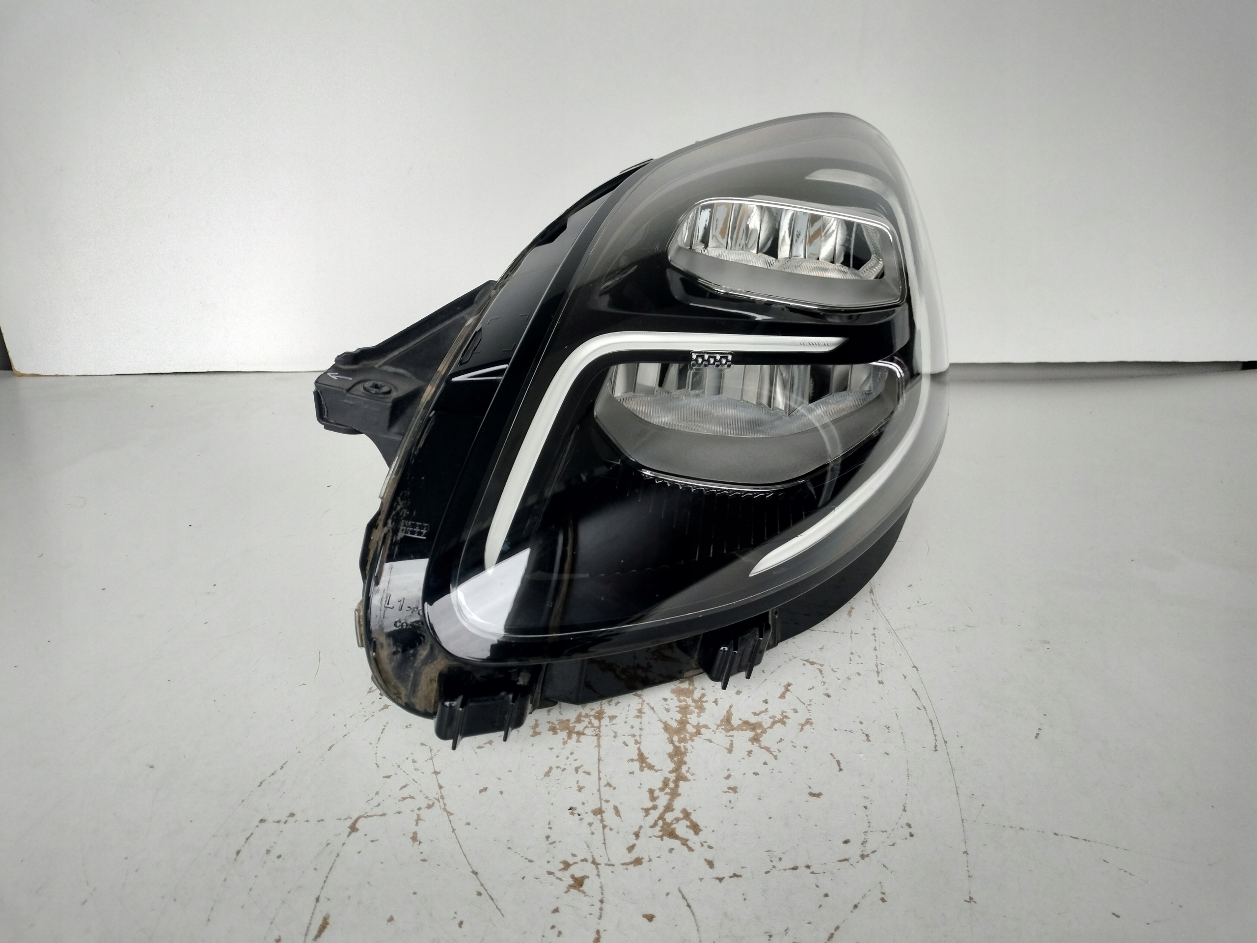 light left REFLEKTOR FORD PUMA 19- FULL LED