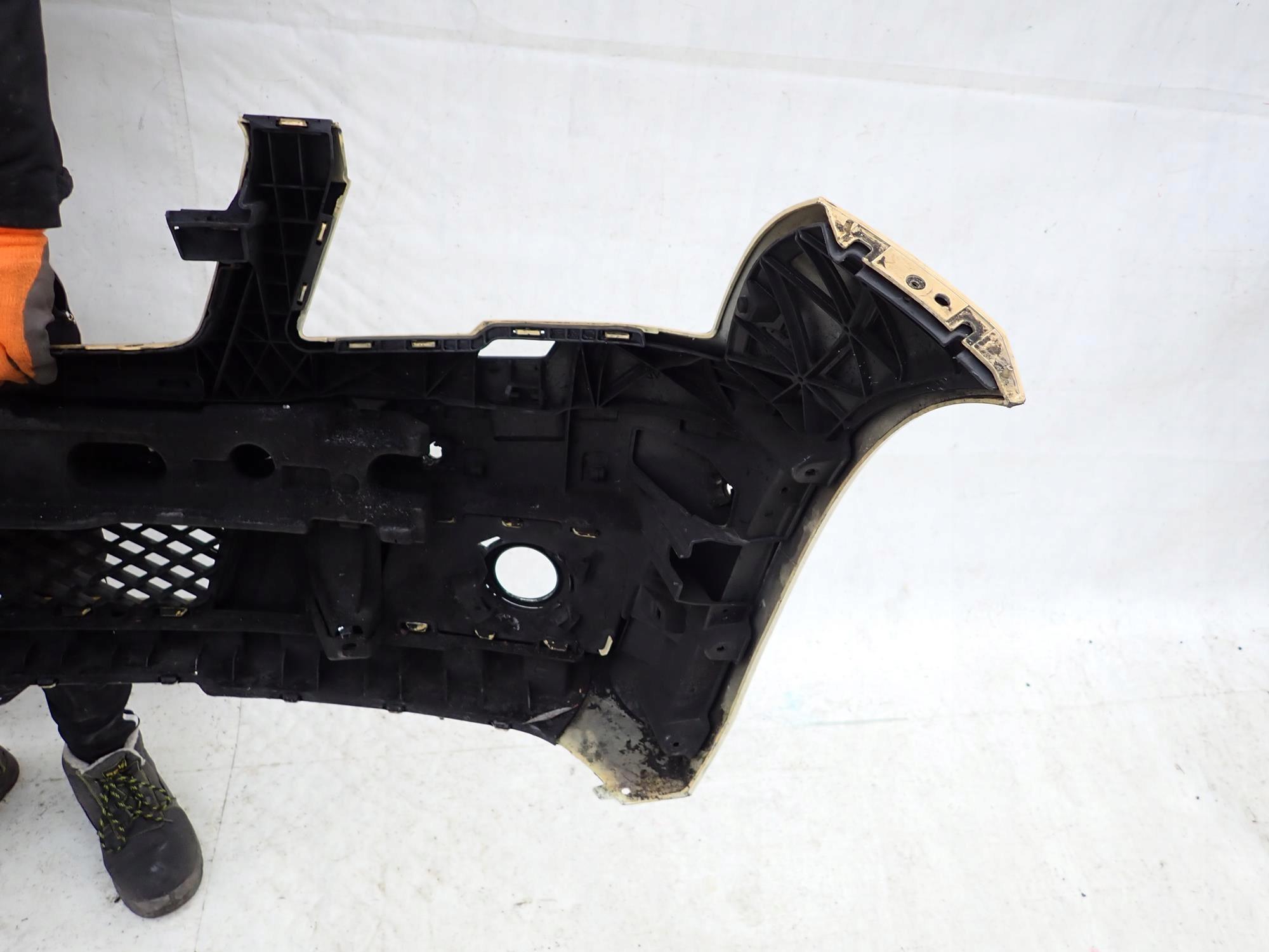 MERCEDES GLK X204 08-12 bumper front washer PDC