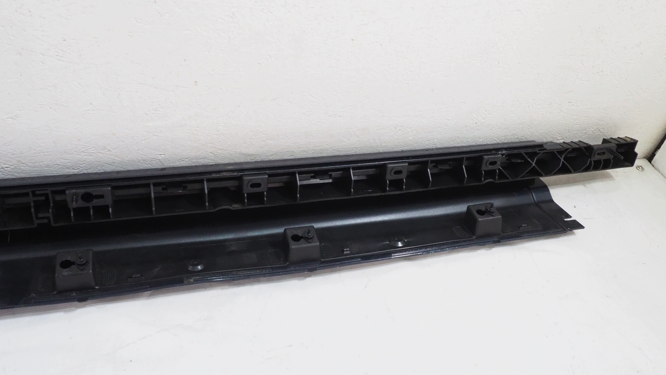 Volvo XC90 II moulding threshold right 31672371