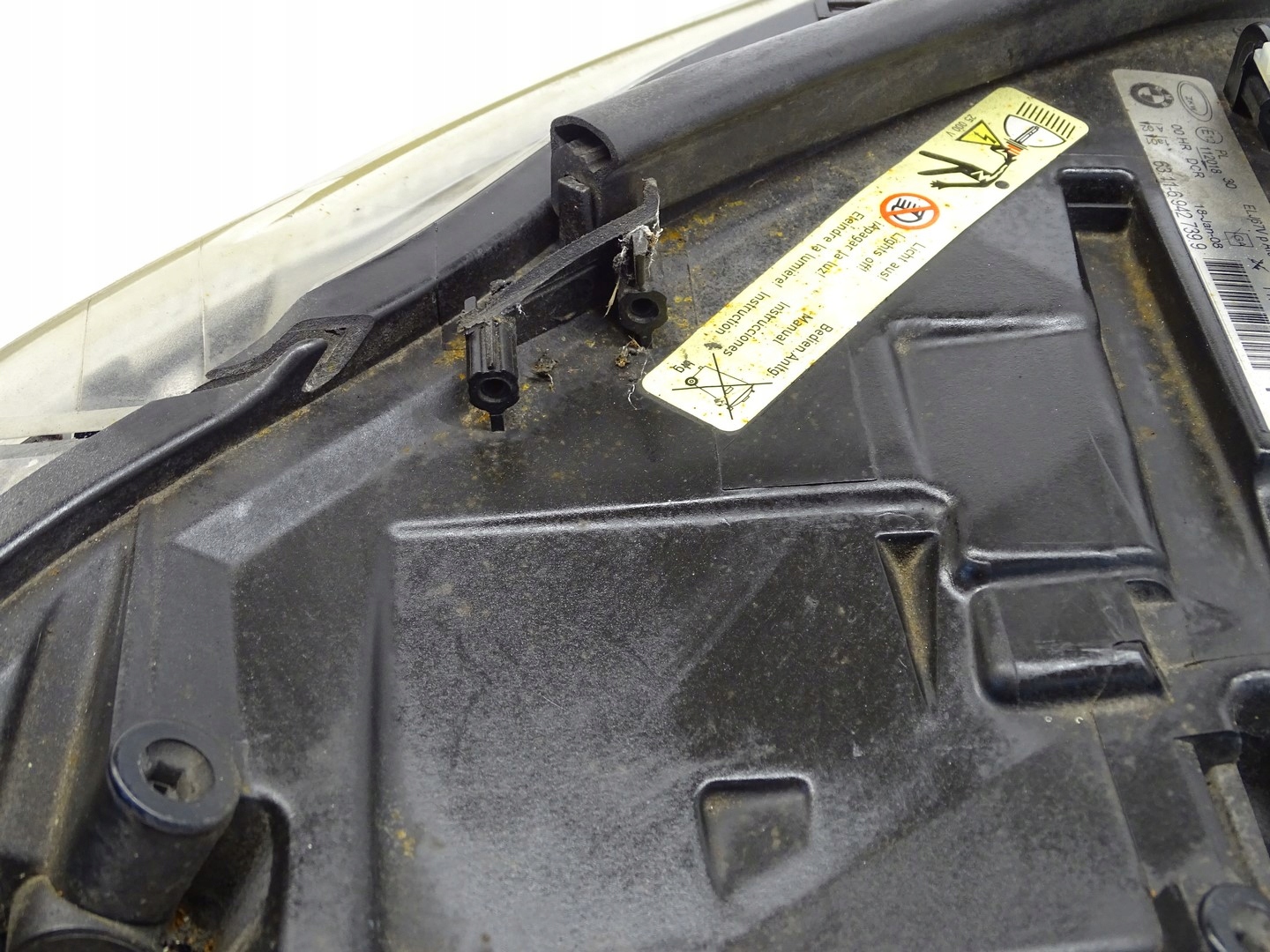 light front left side BMW E90 69427399 UK
