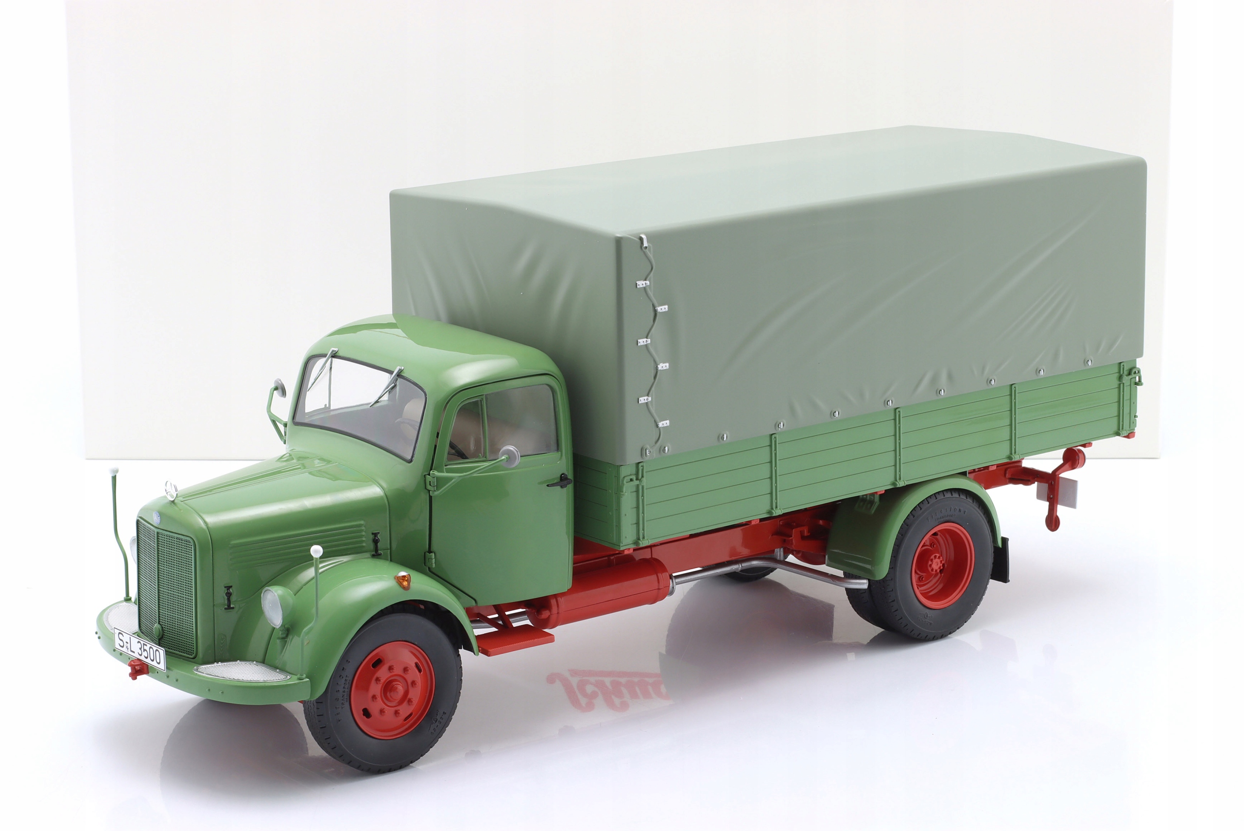 Schuco Mercedes-benz L3500 s plachtou 1950 Green 1:18