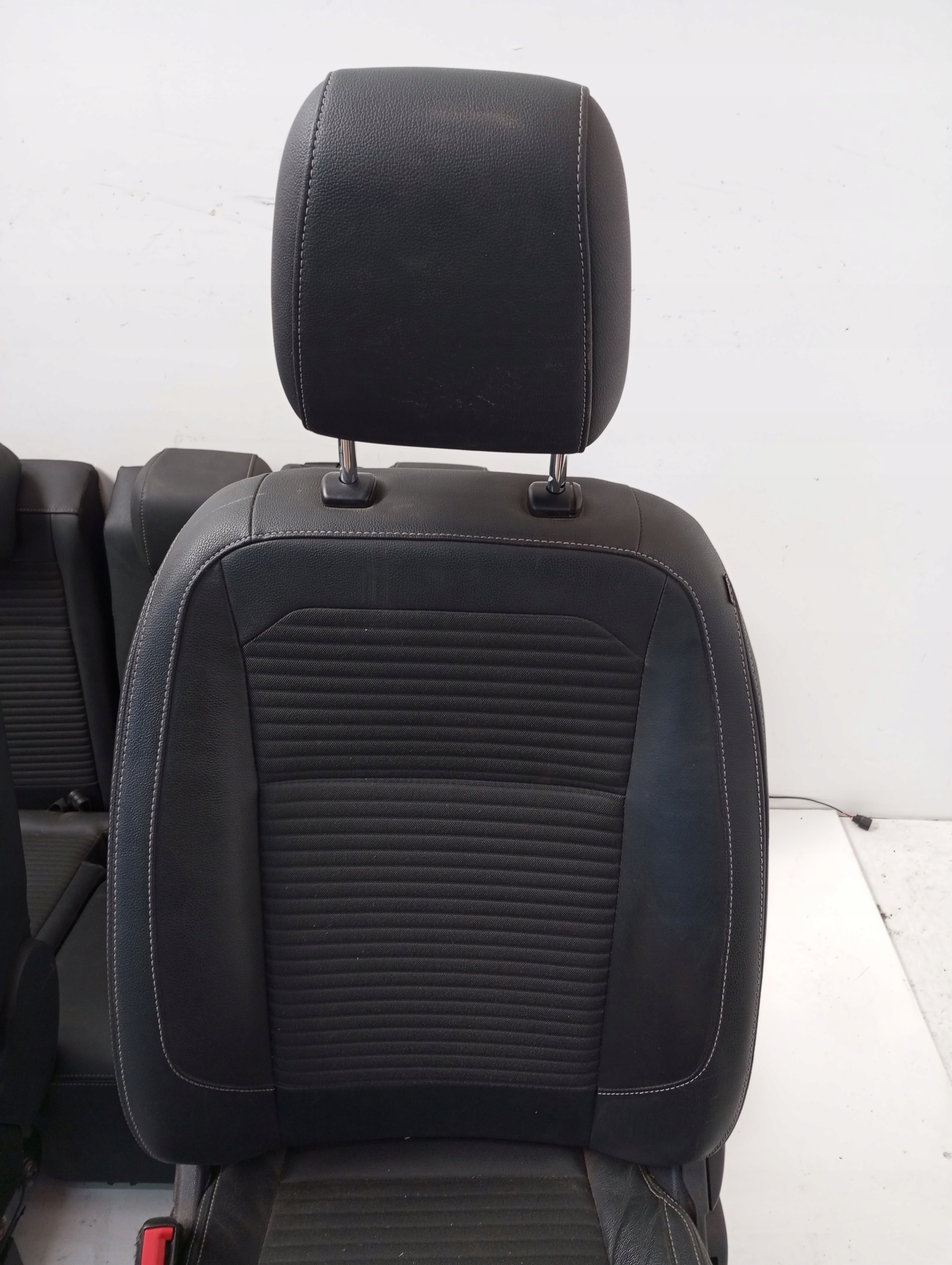 verkleidung Sitze Halbleder FORD ECOSPORT