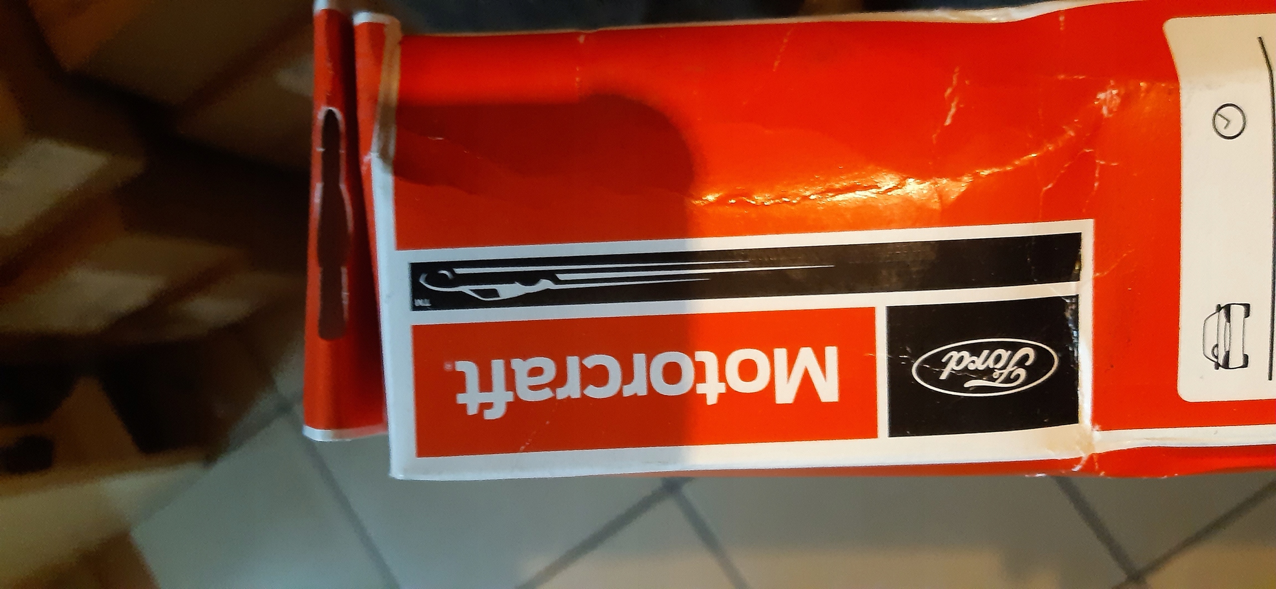 2120677 - СТЕКЛООЧИСТИТЕЛЬ СПЕРЕДИ FORD FOCUS MK3 ОРИГИНАЛ