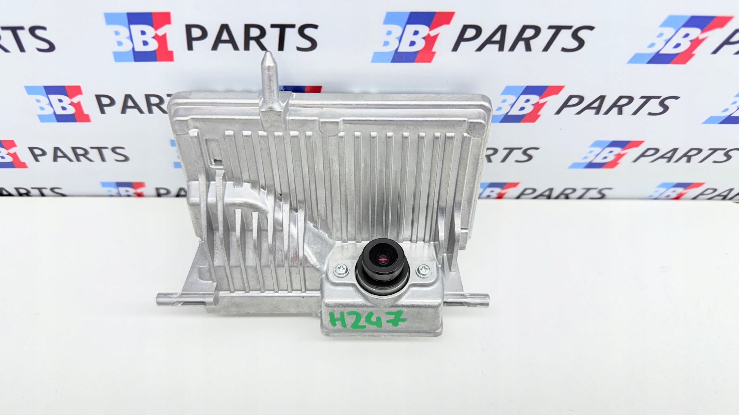 MERCEDES W247 H247 GLA W118 KAMERA windows front front A2479004019