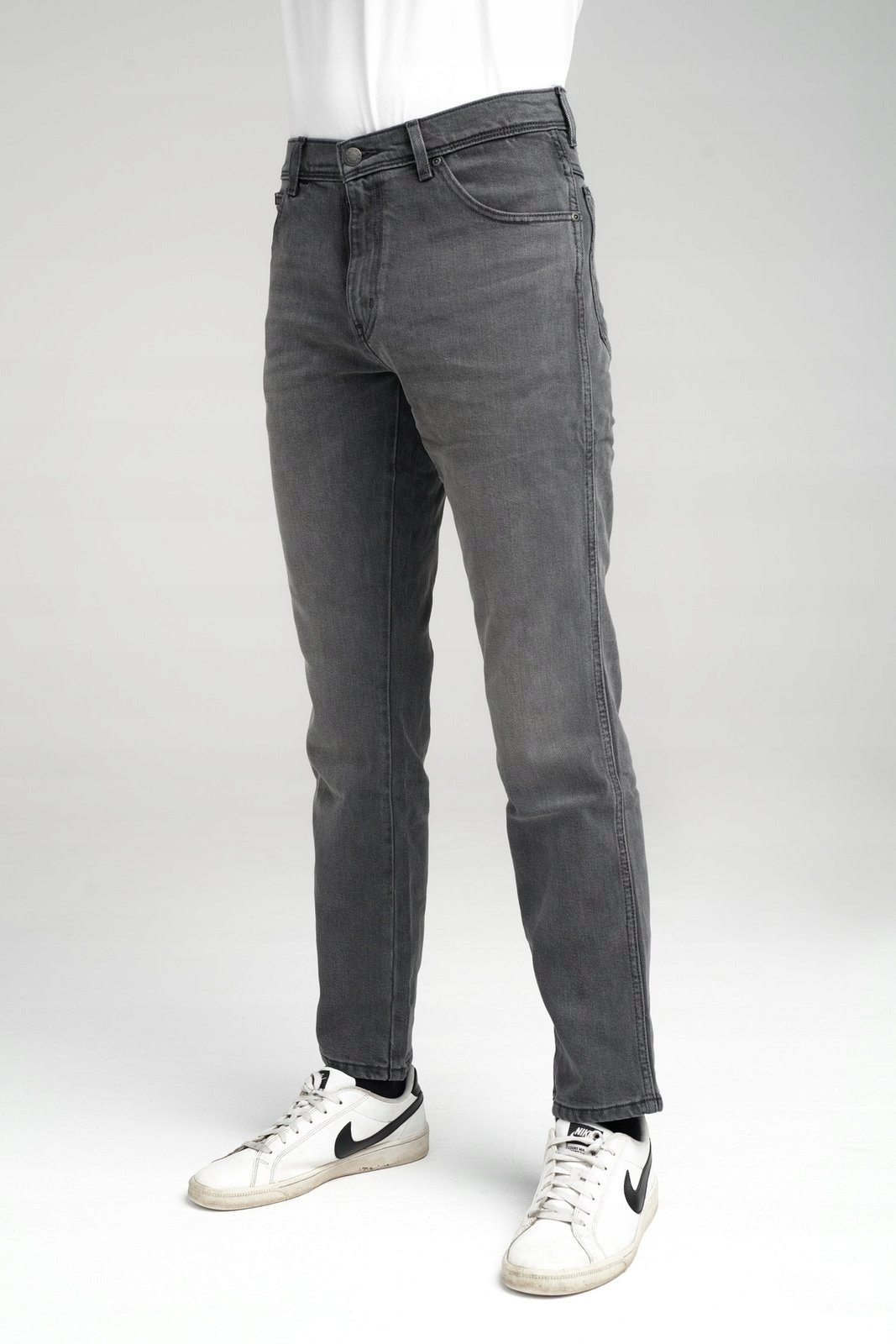 WRANGLER TEXAS SLIM SILVER SMOOTH W12SZ368T 31/32 Rozmiar 31/32