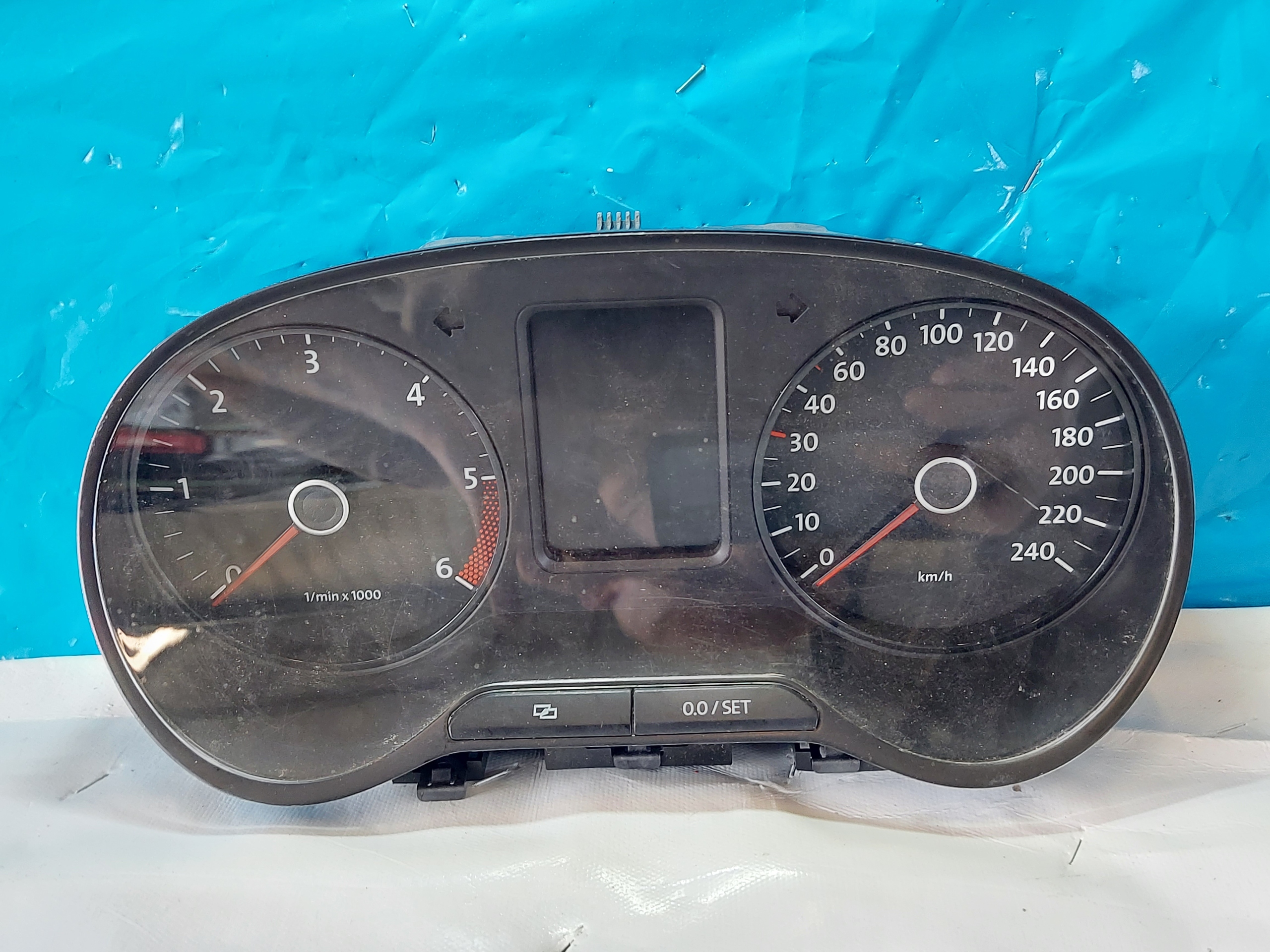 dials clock VW POLO 6R 1.2 TDI 2011r 6R0920861G