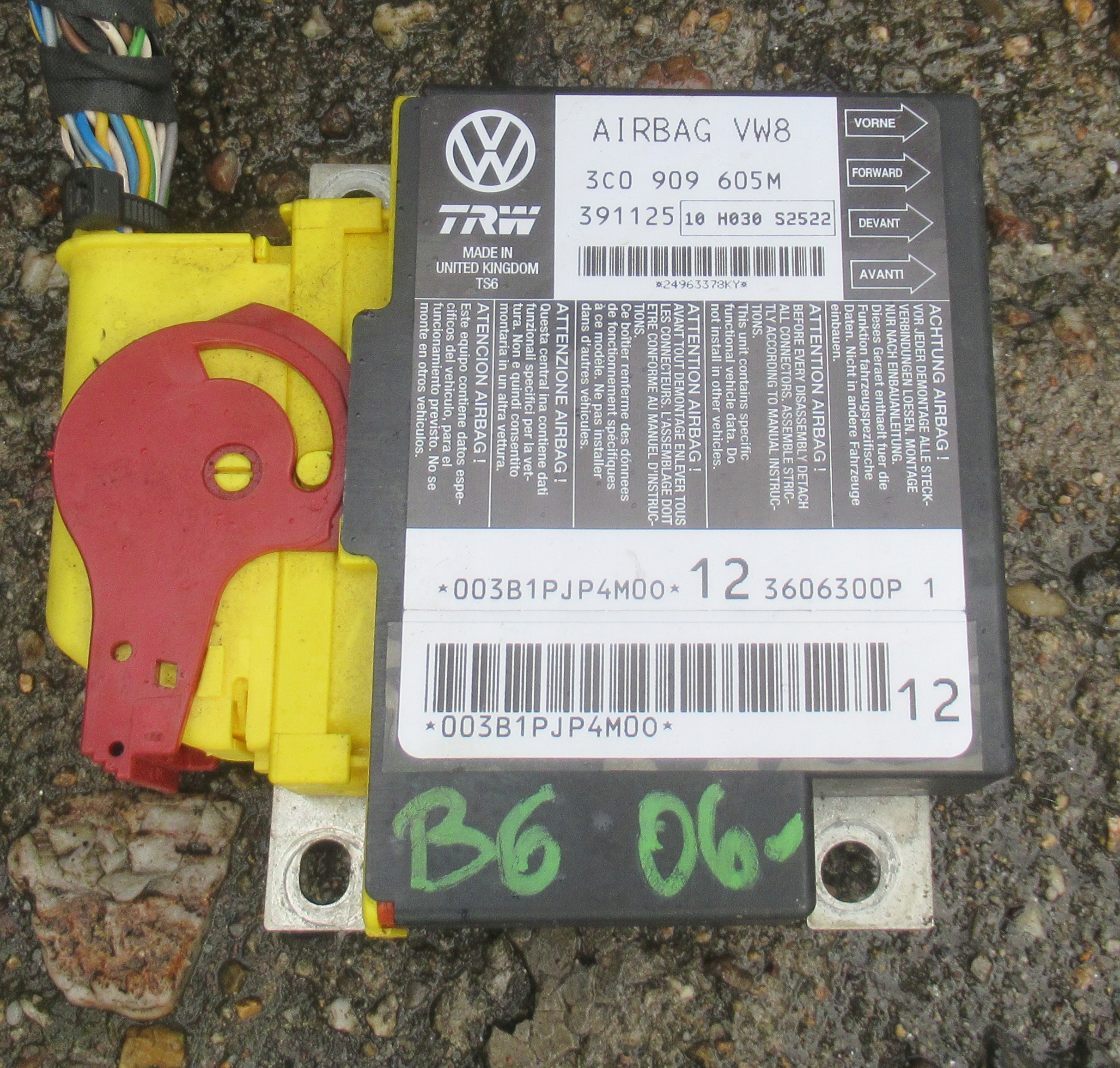 VW PASSAT B6 KOMBI 2.0 TDI 06R dashboard instrument panel console airbag module KPL